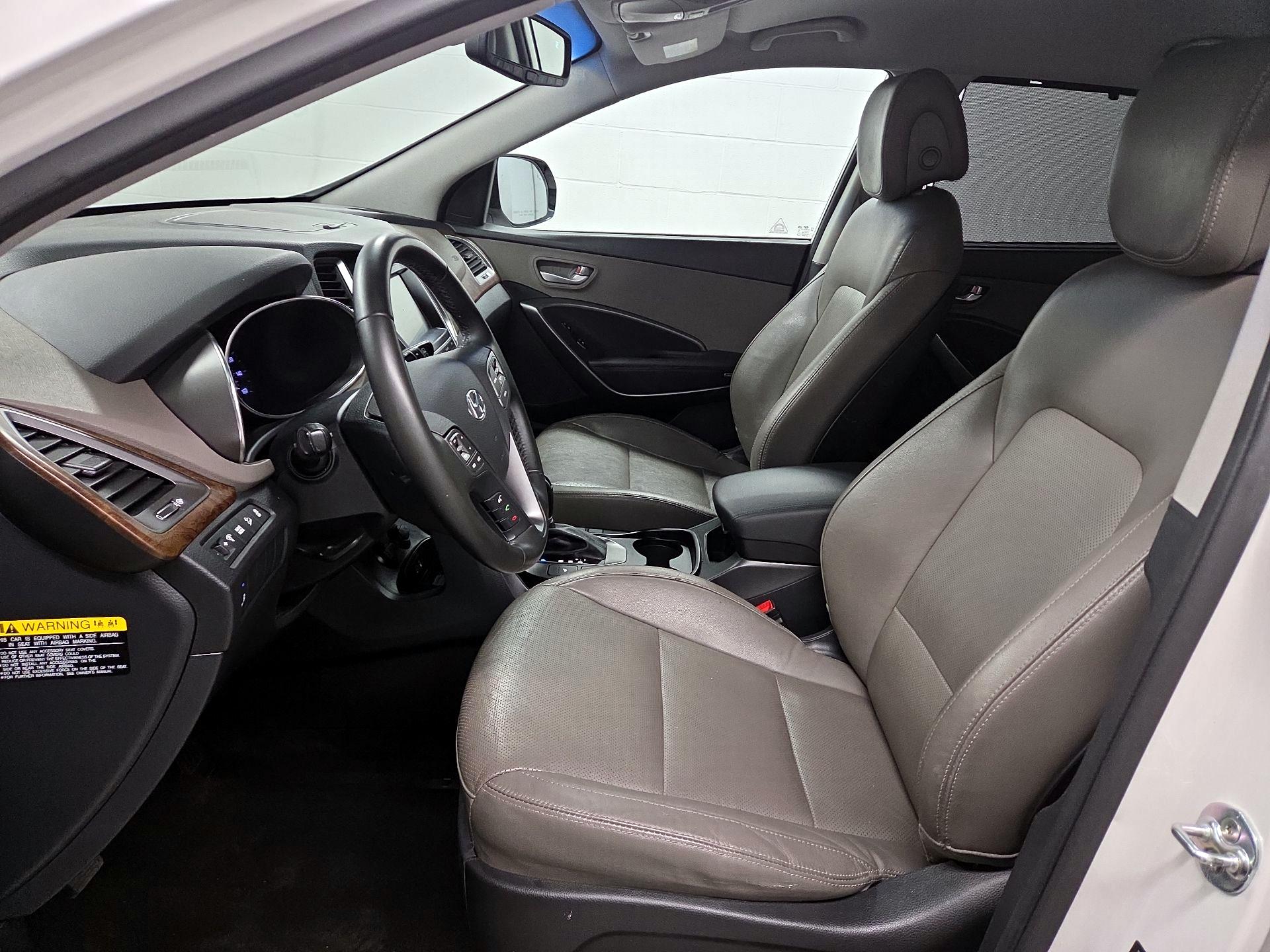 Thumbnail: 2019 Hyundai Santa Fe - 11