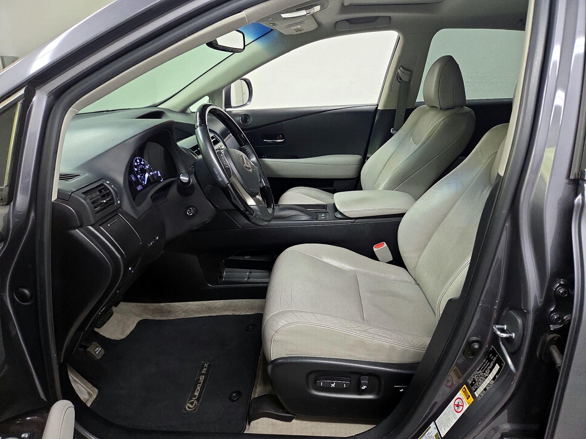 Thumbnail: 2015 Lexus RX - 11