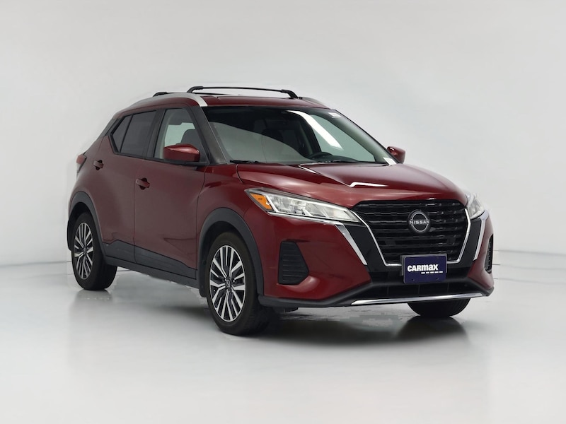 2022 Nissan Kicks SV
