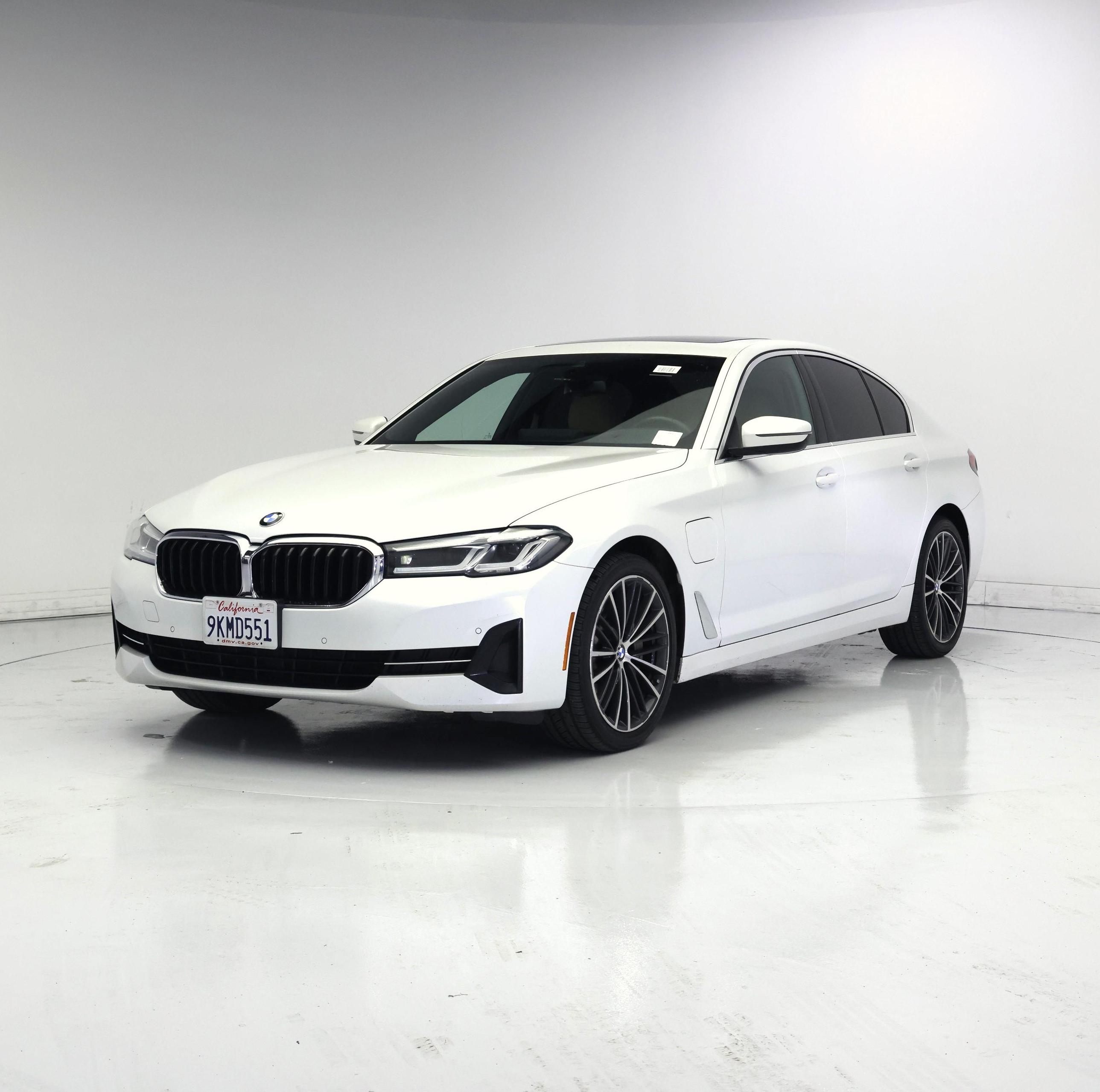 Thumbnail: 2021 BMW 5 Series - 4