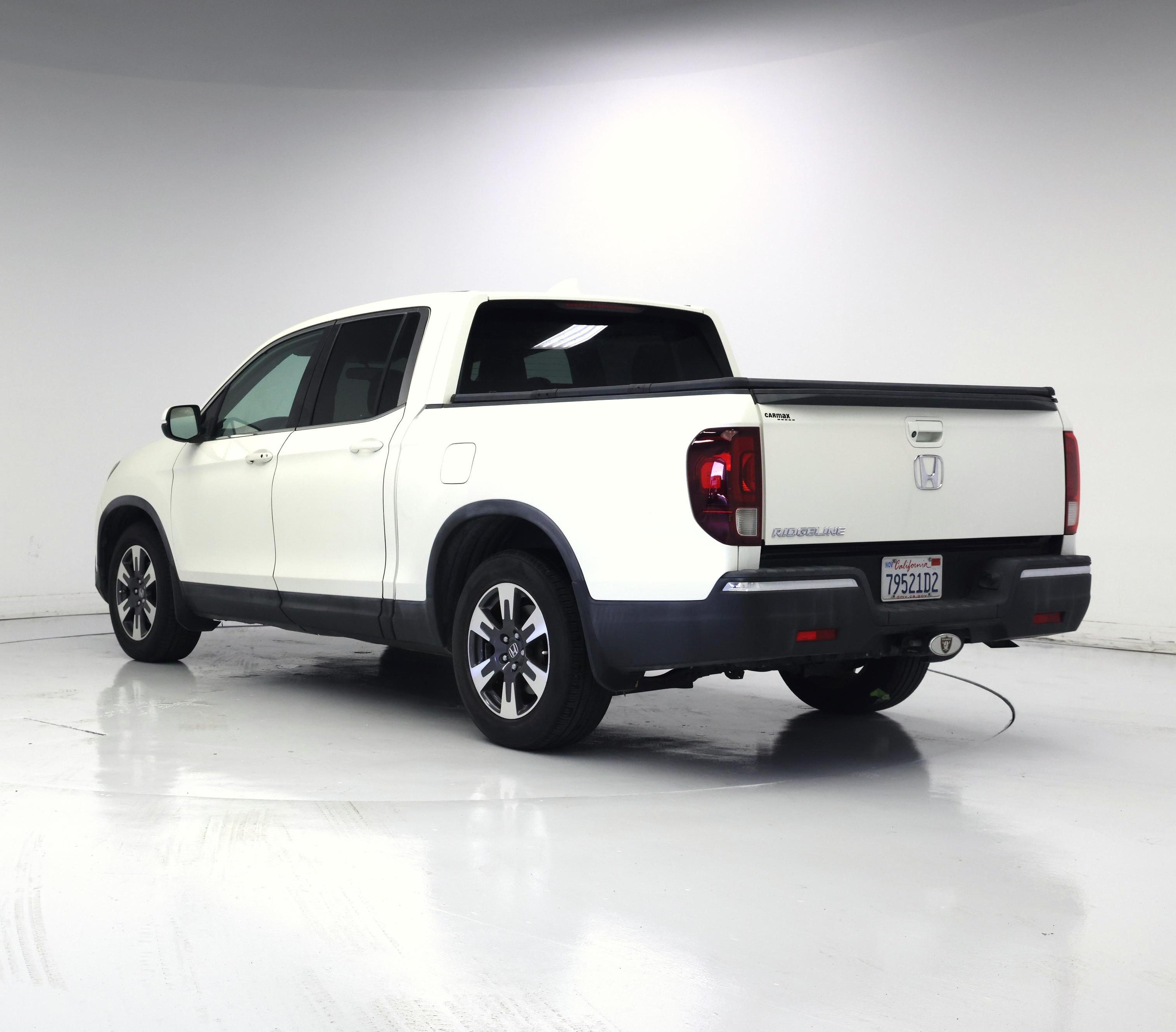 Thumbnail: 2017 Honda Ridgeline - 2