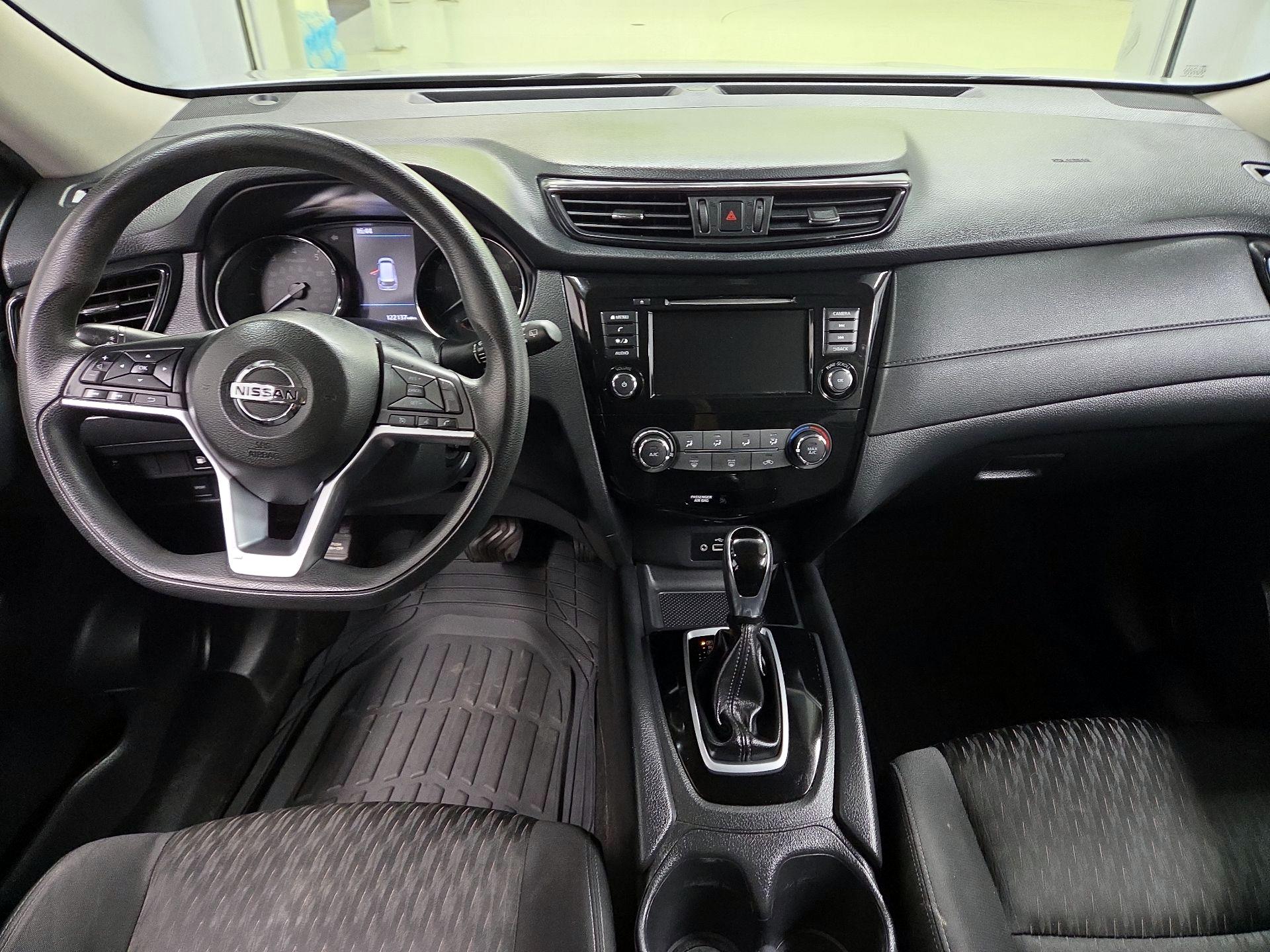 Thumbnail: 2018 Nissan Rogue - 9