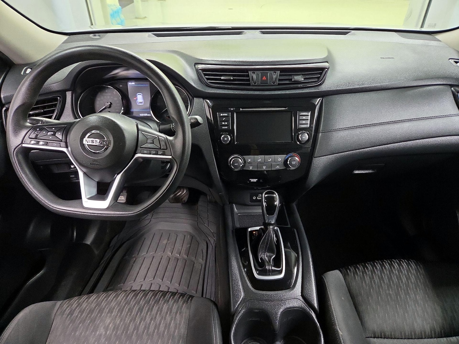 2018 Nissan Rogue S - Photo 10