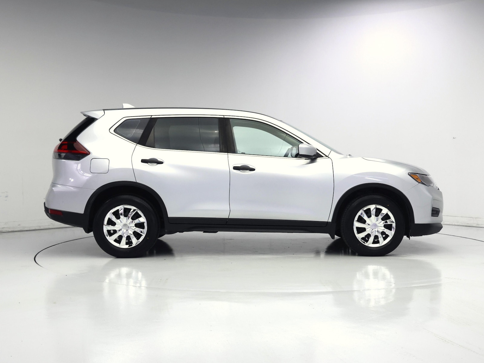 2018 Nissan Rogue S - Photo 8
