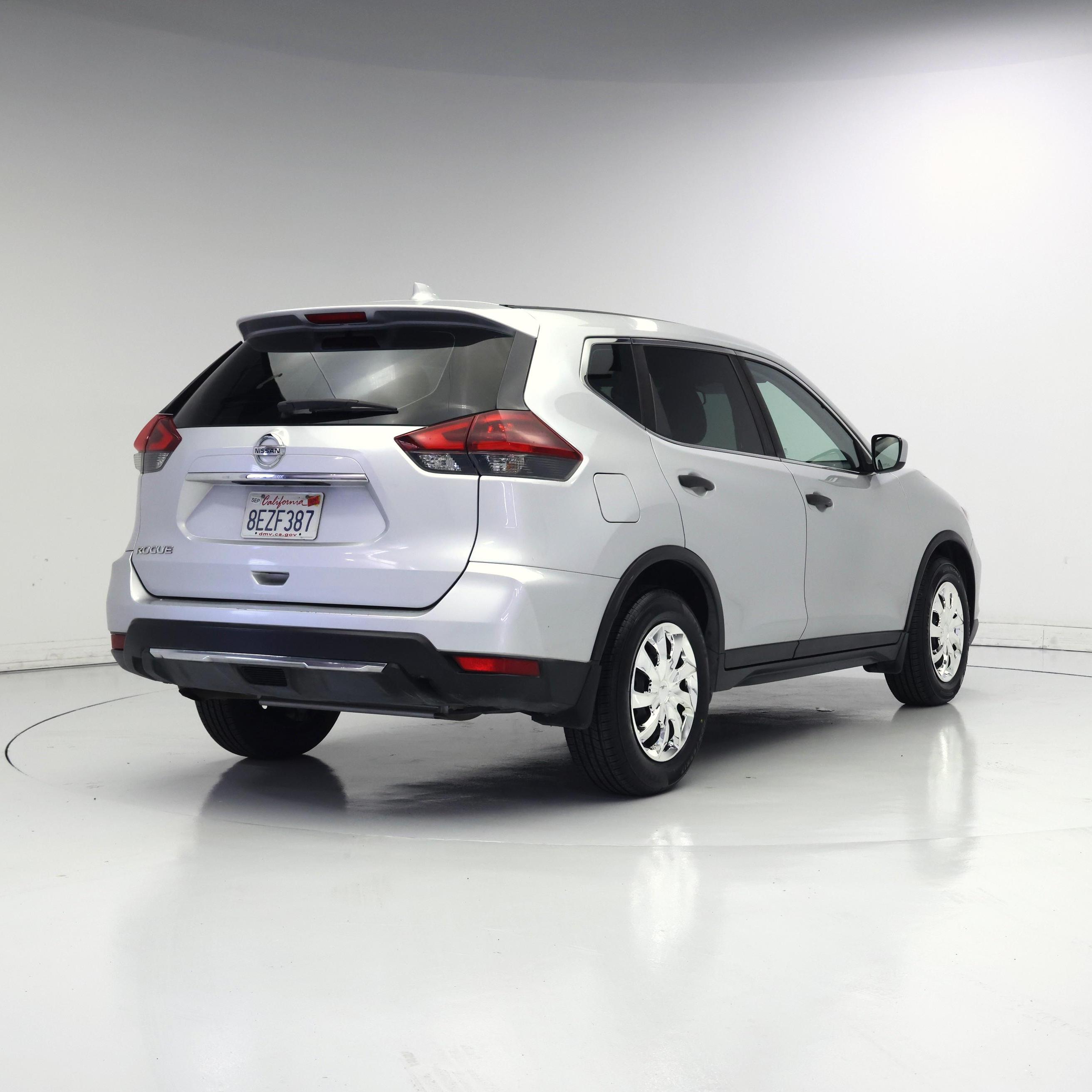 Thumbnail: 2018 Nissan Rogue - 8
