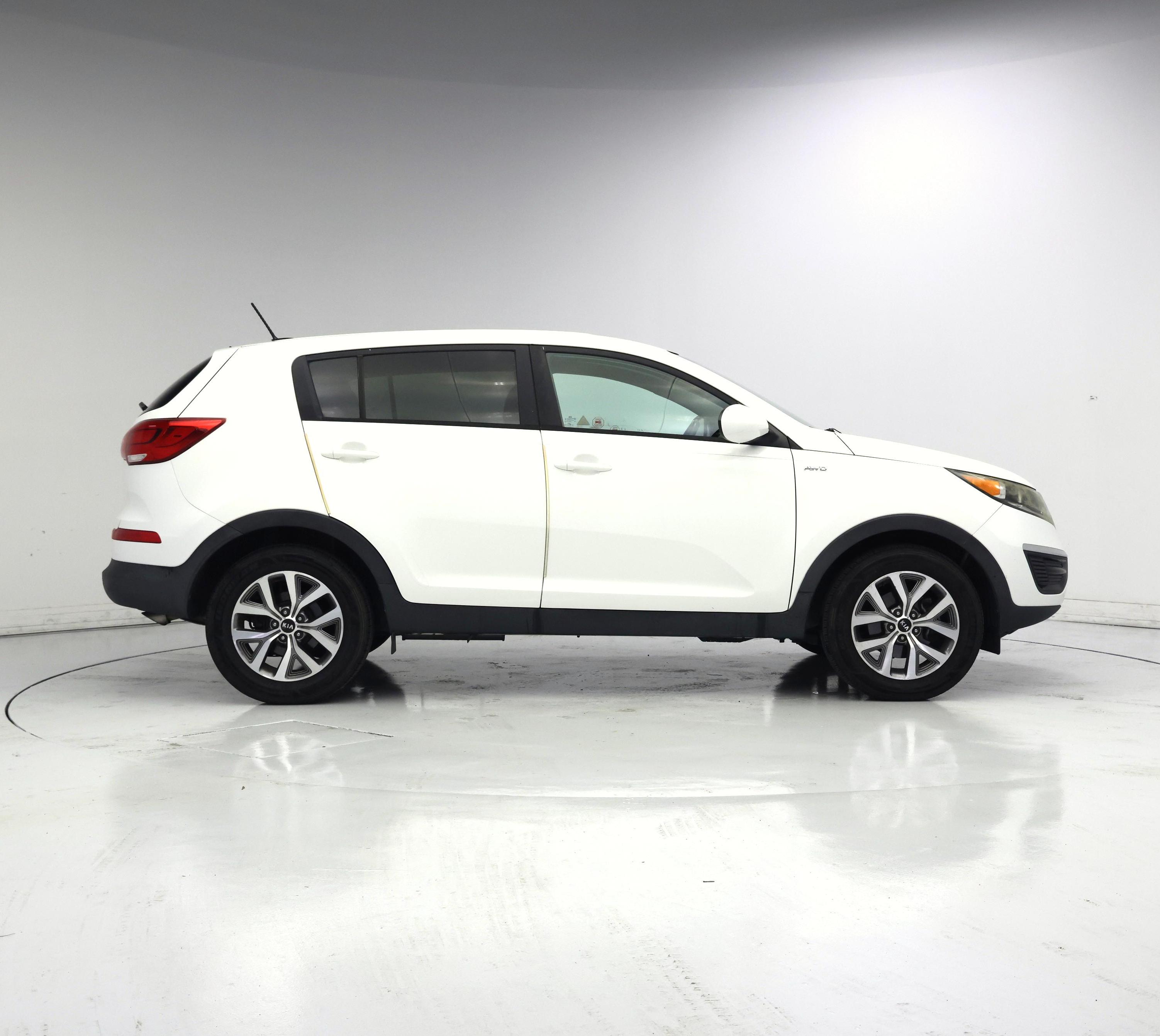 Thumbnail: 2016 Kia Sportage - 7