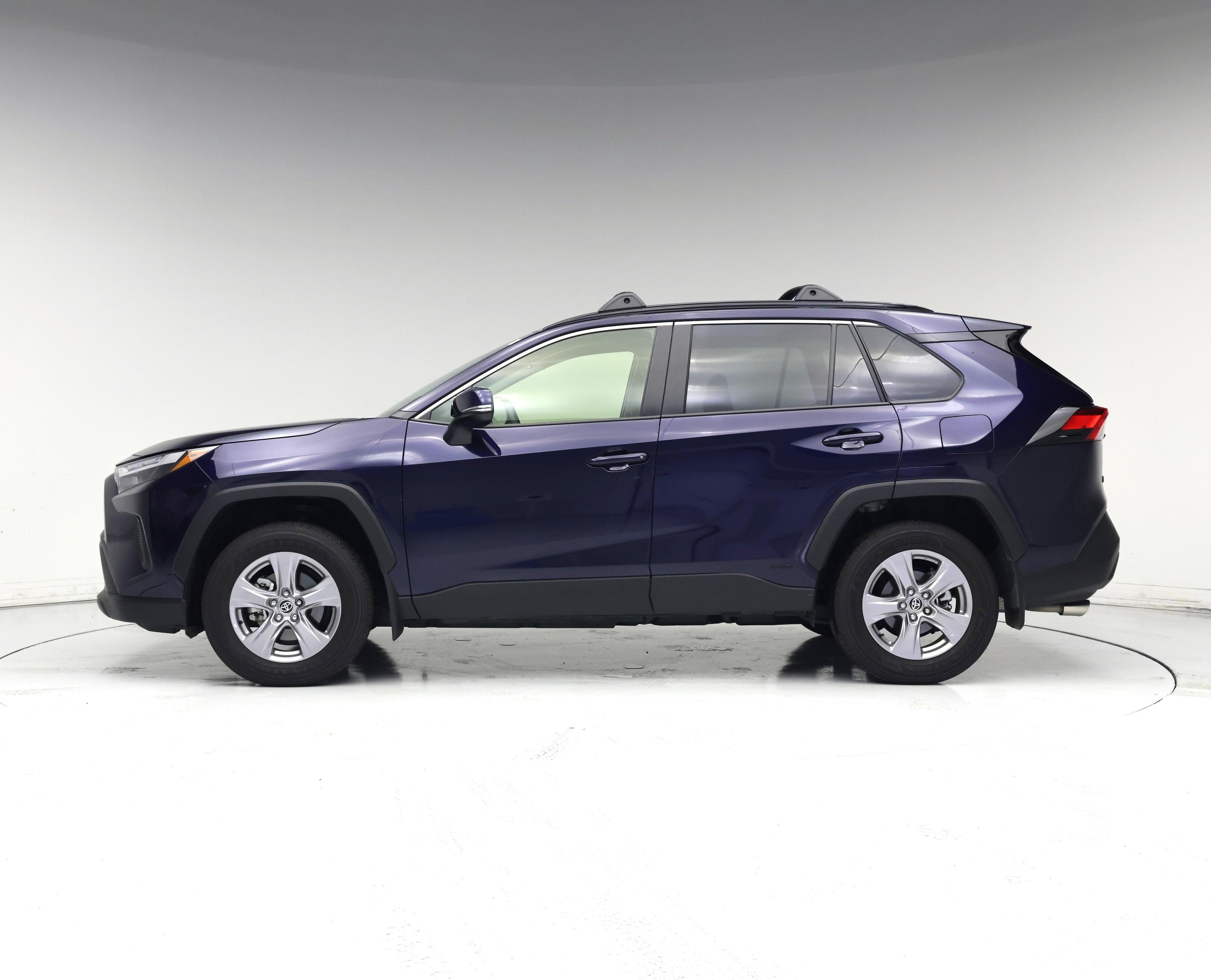 Thumbnail: 2025 Toyota RAV4 - 3