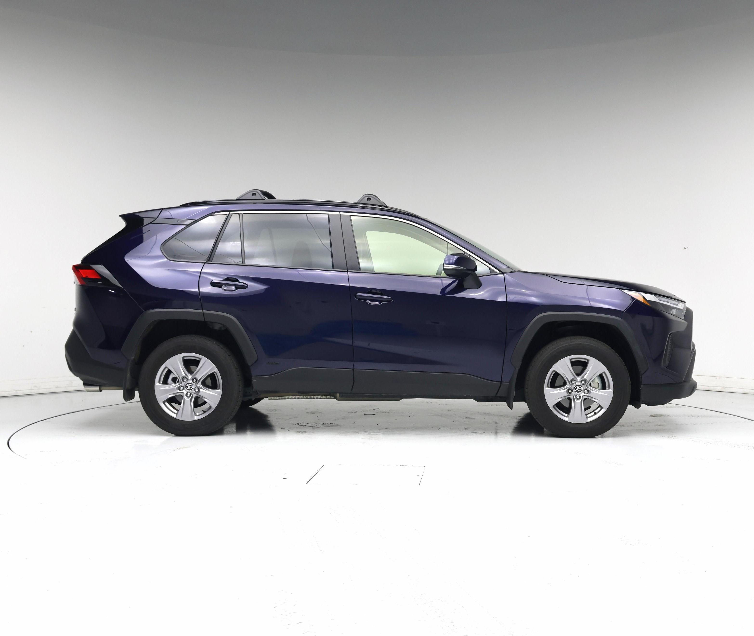 Thumbnail: 2025 Toyota RAV4 - 7