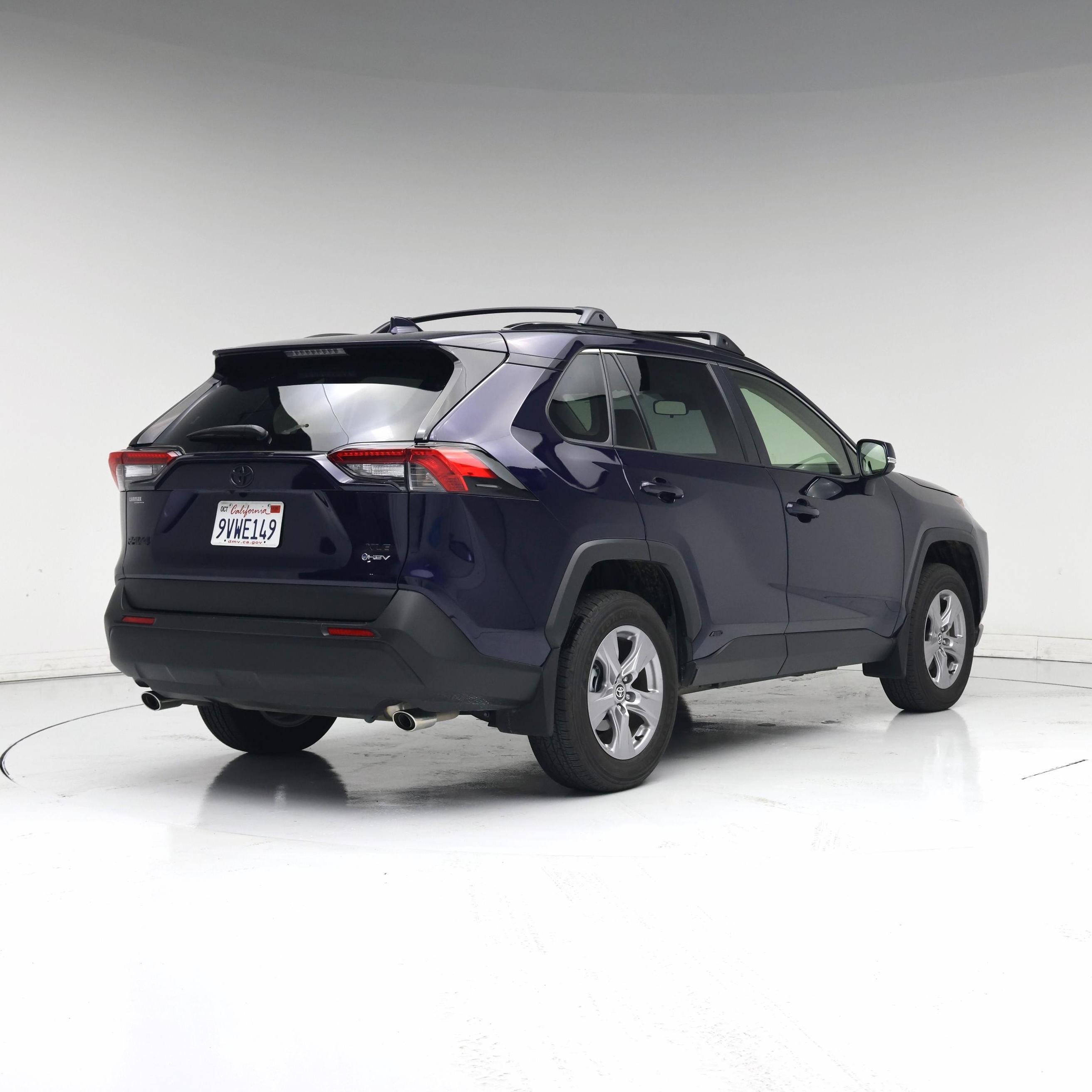 Thumbnail: 2025 Toyota RAV4 - 8