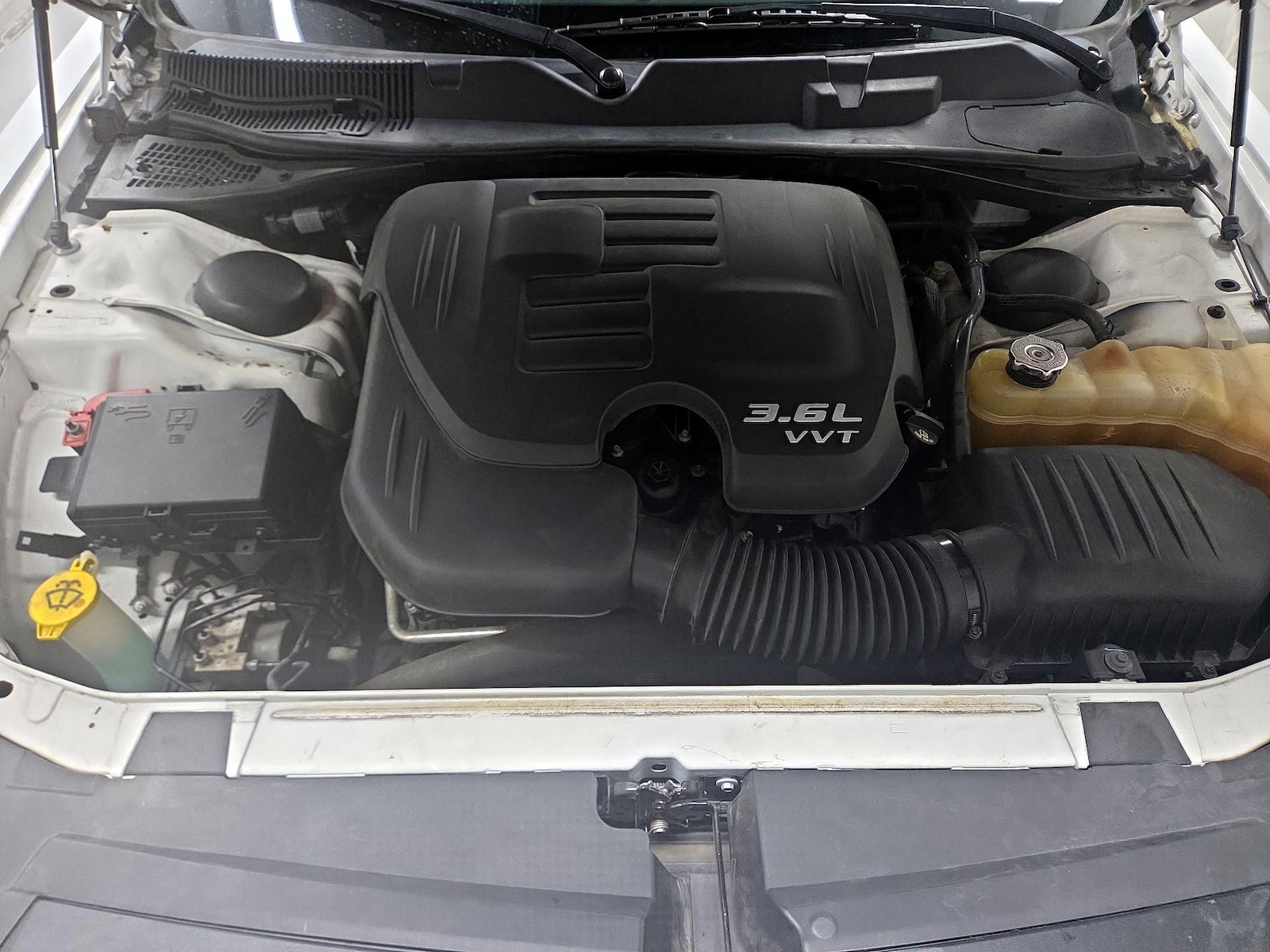 2019 Dodge Challenger SXT Plus - Photo 18