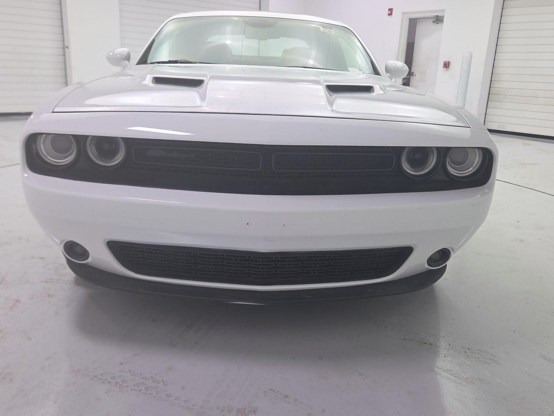 Thumbnail: 2019 Dodge Challenger - 2