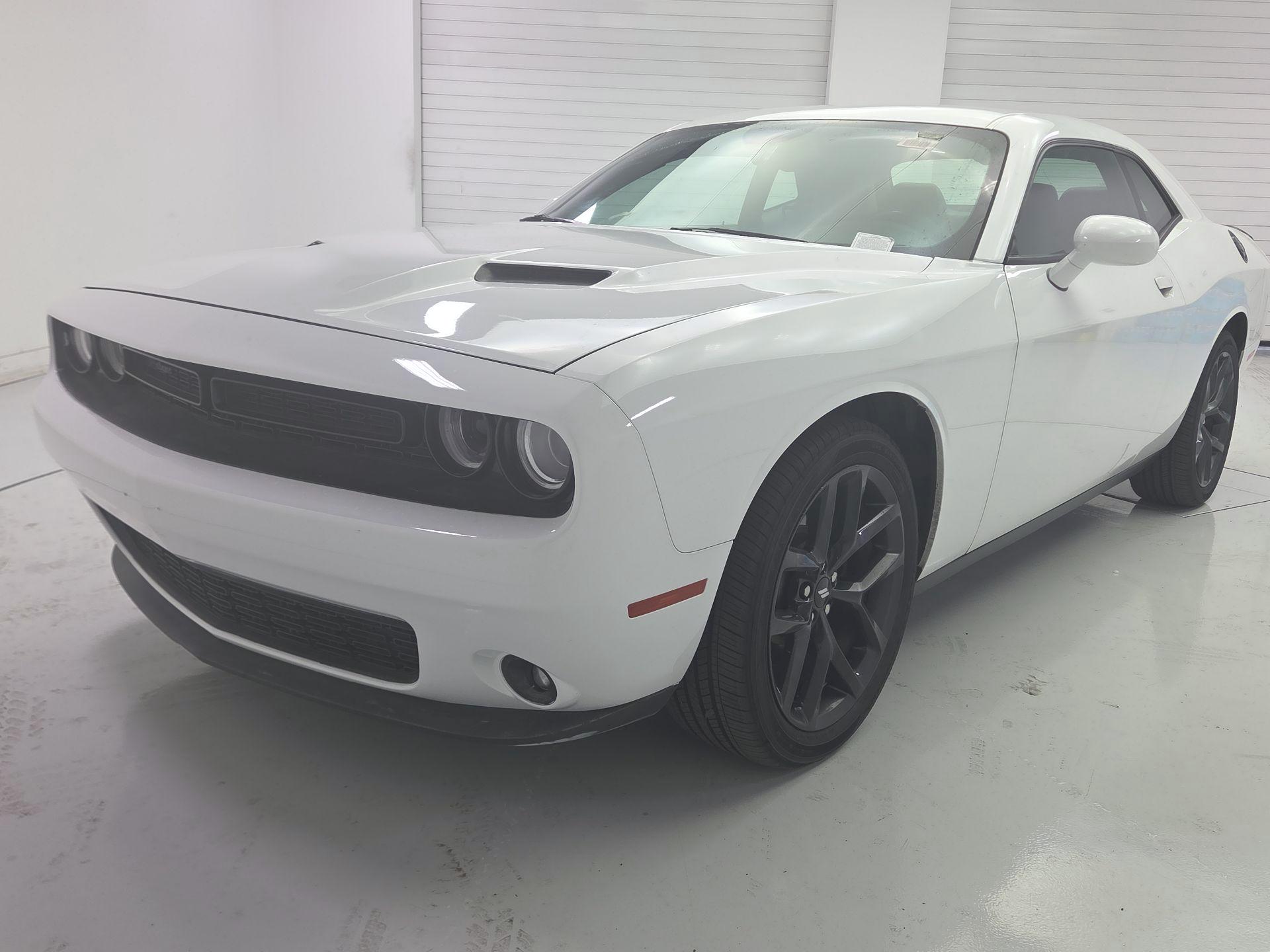 Thumbnail: 2019 Dodge Challenger - 3