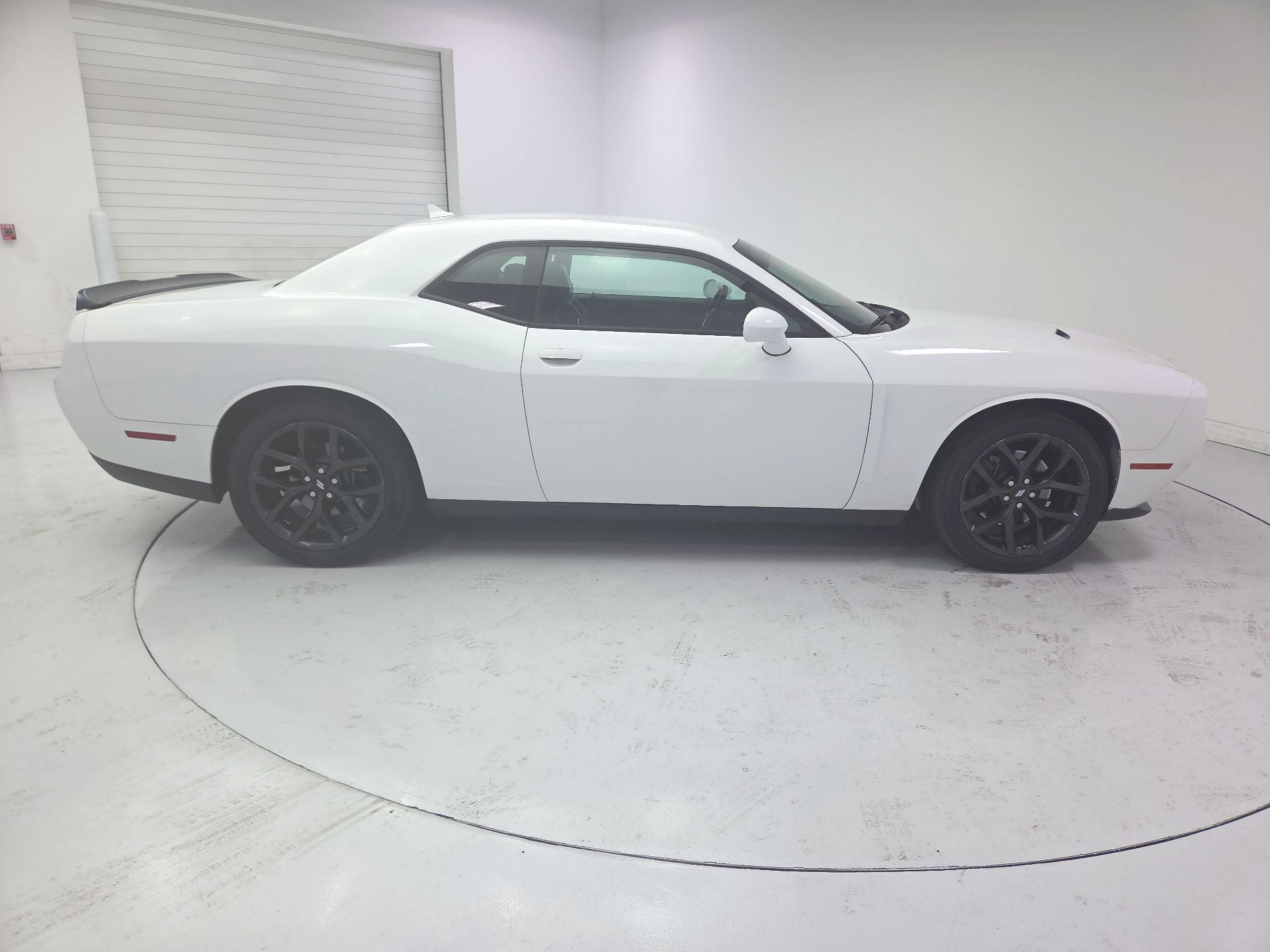 Thumbnail: 2019 Dodge Challenger - 4