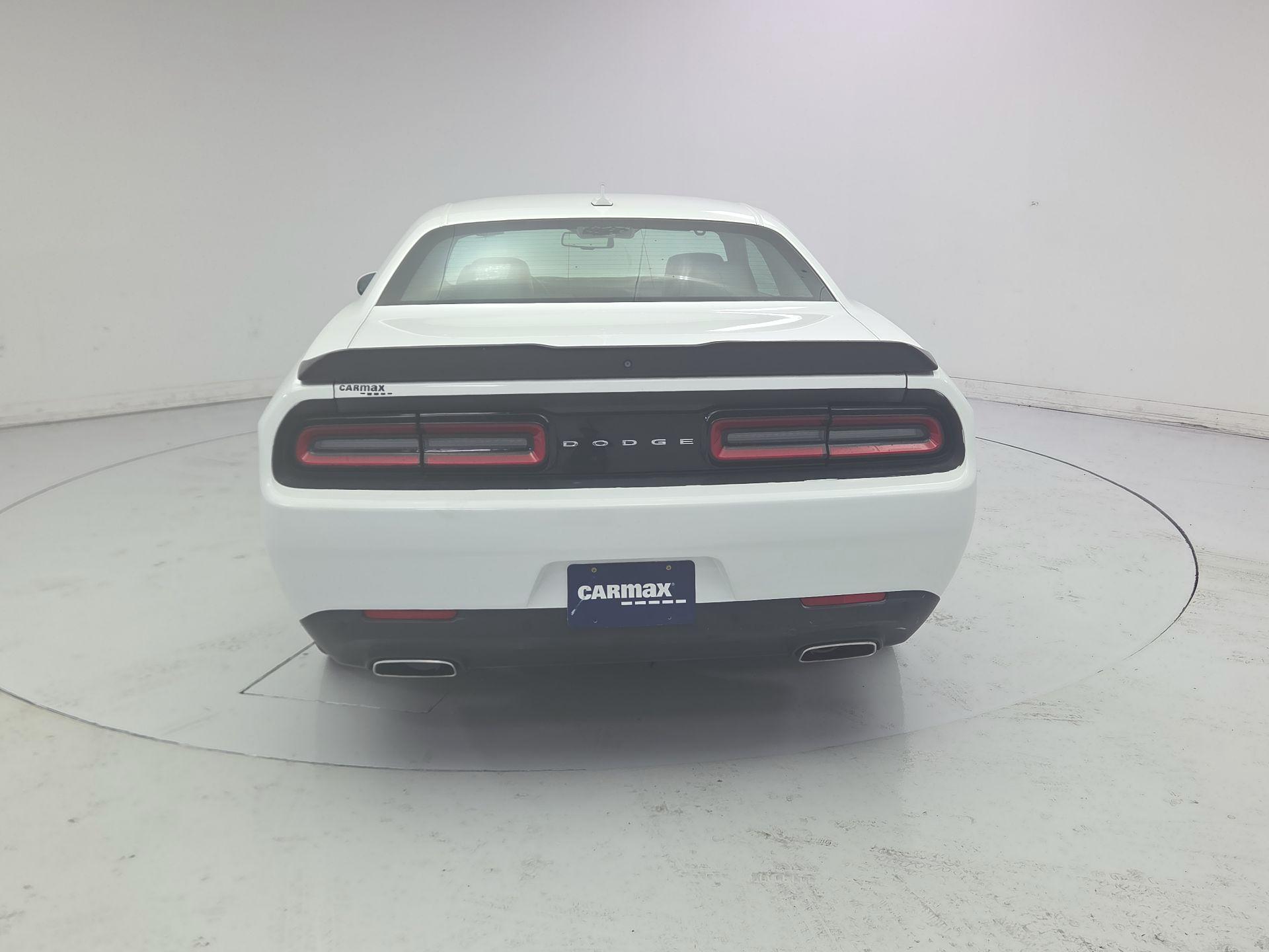 Thumbnail: 2019 Dodge Challenger - 6
