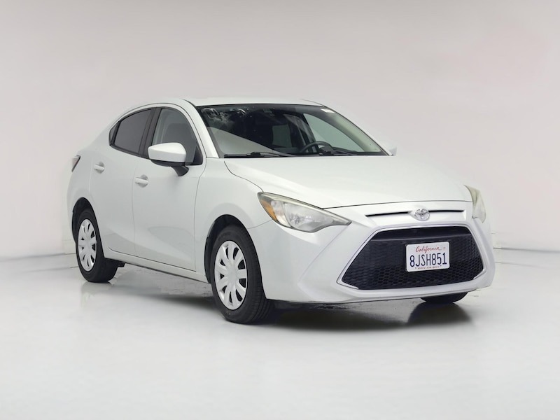 2019 Toyota Yaris L