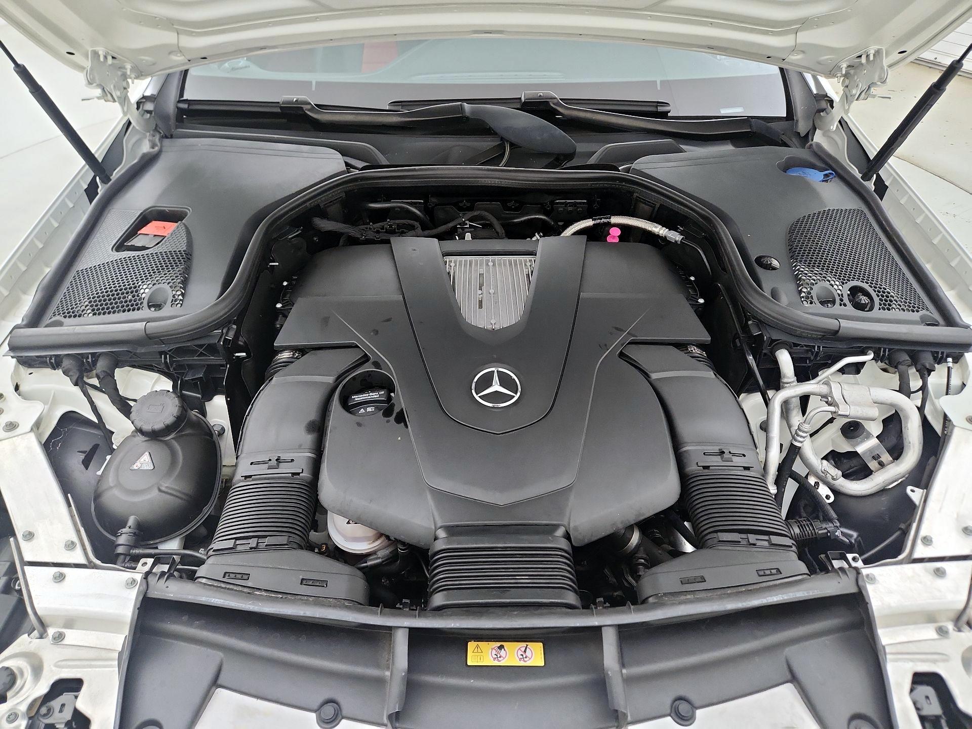 Thumbnail: 2020 Mercedes-Benz E-Class - 20