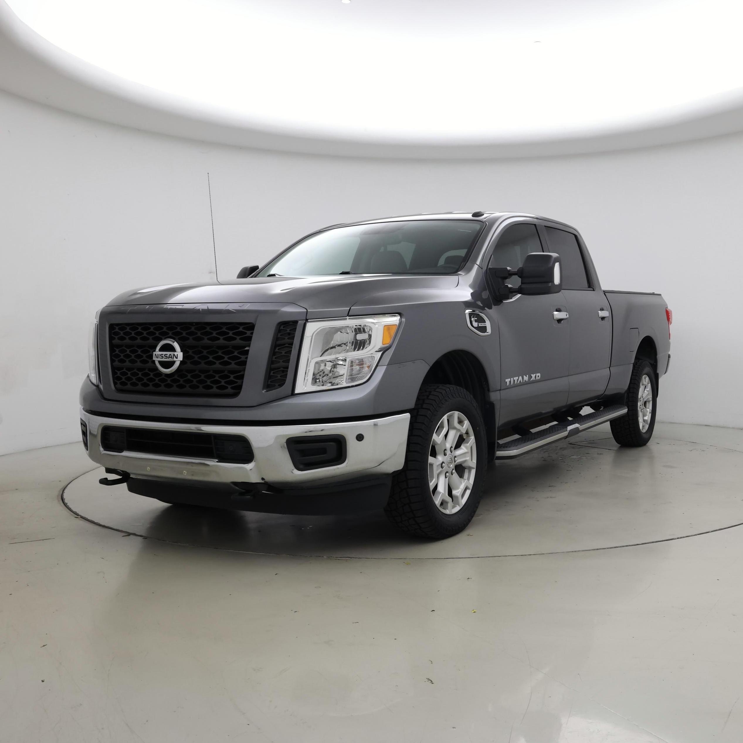 Thumbnail: 2019 Nissan Titan - 4