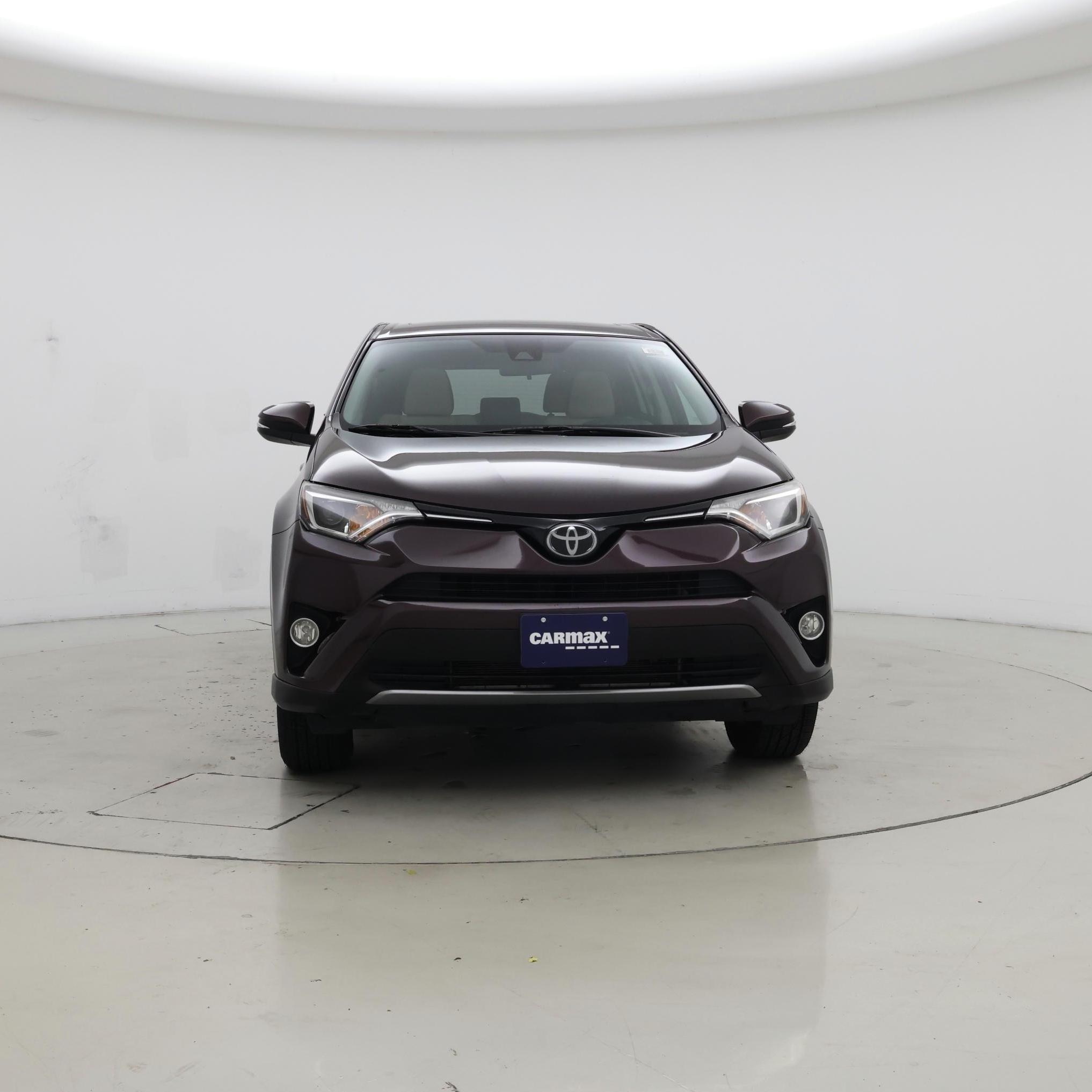 Thumbnail: 2017 Toyota RAV4 - 5