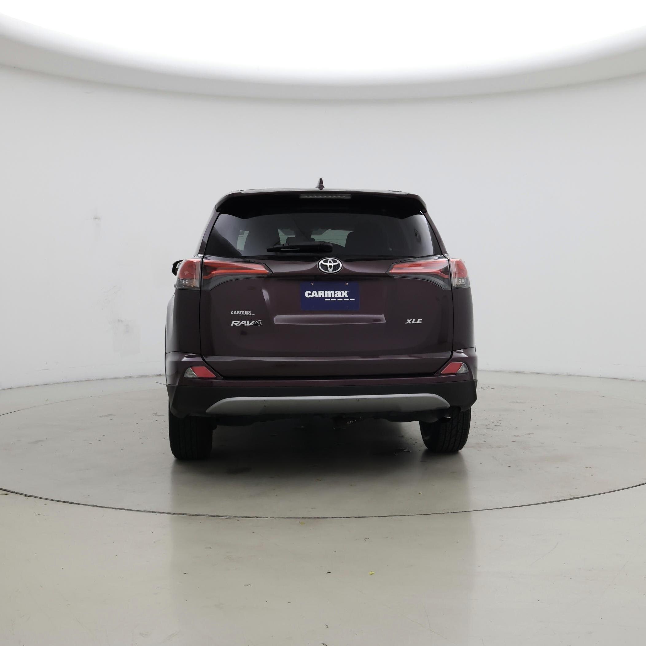 Thumbnail: 2017 Toyota RAV4 - 6