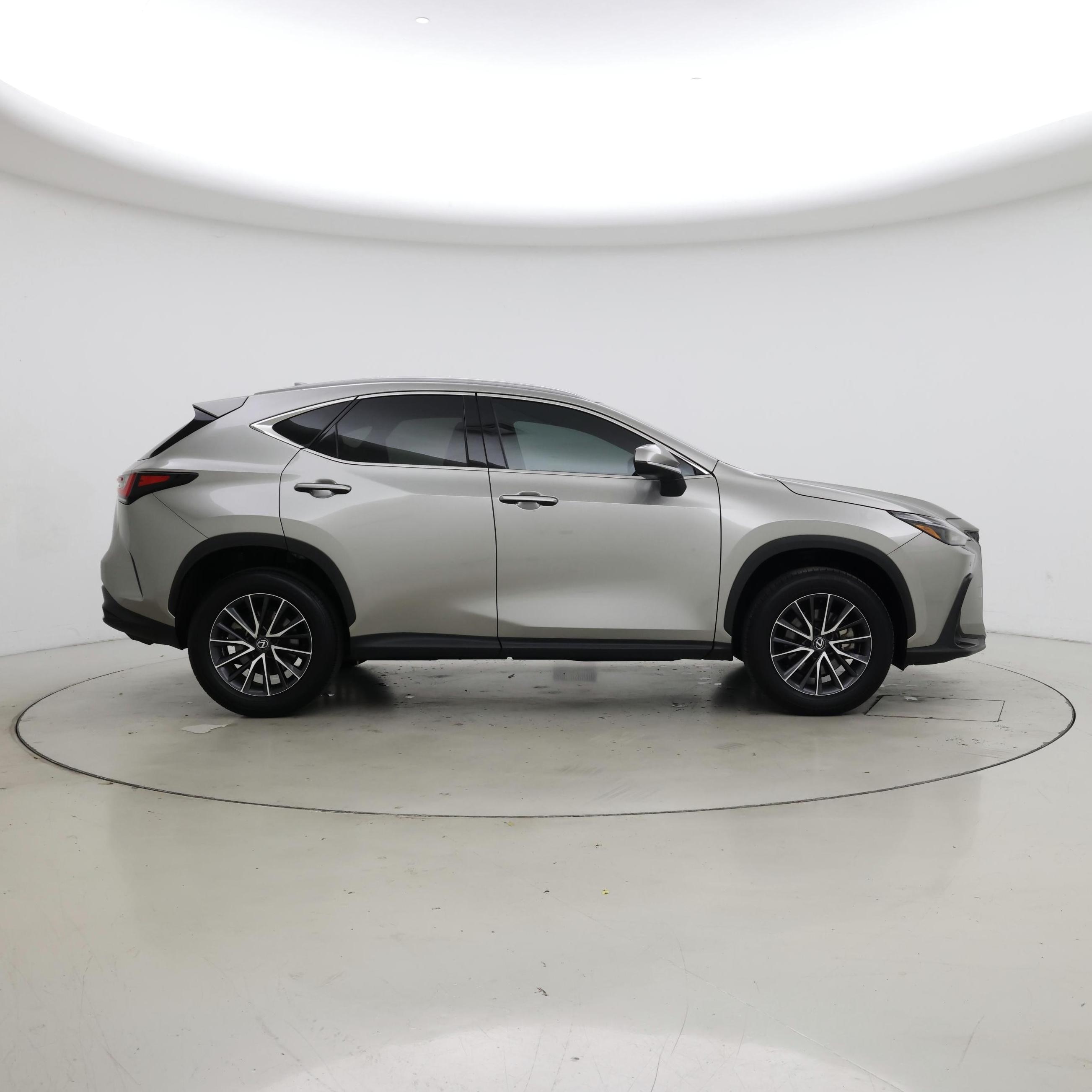 Thumbnail: 2024 Lexus NX - 7