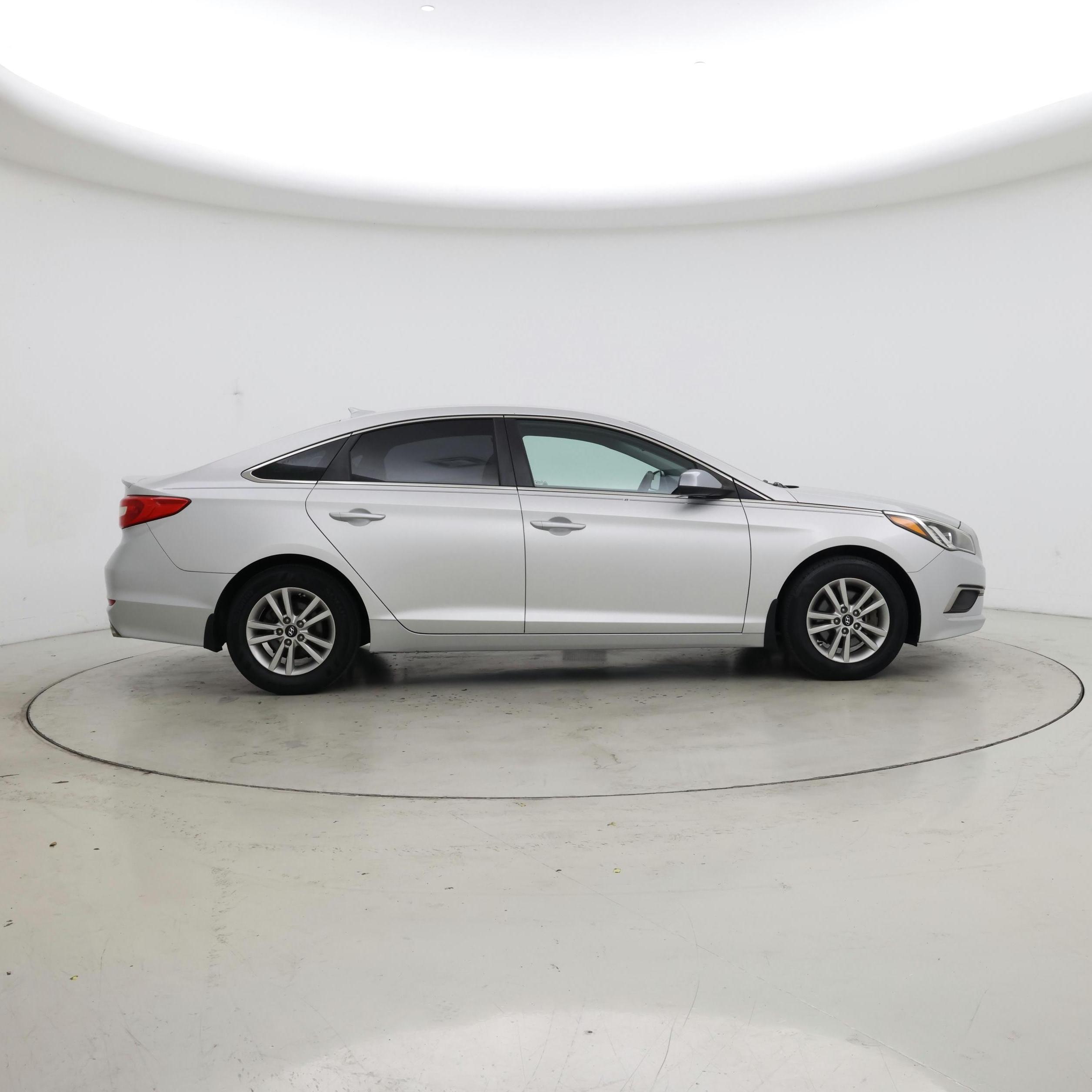 Thumbnail: 2016 Hyundai Sonata - 7