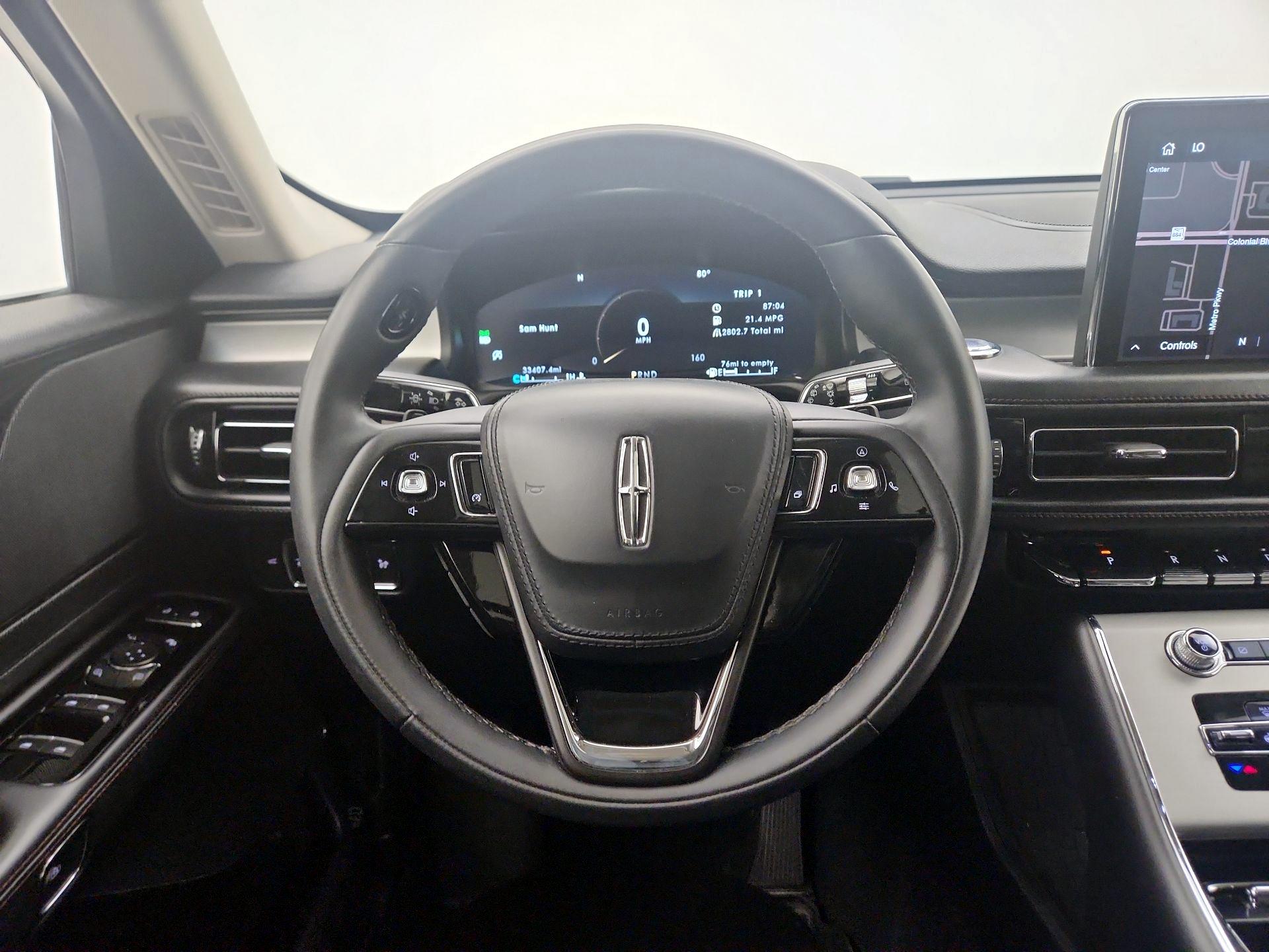 Thumbnail: 2022 Lincoln Aviator - 10