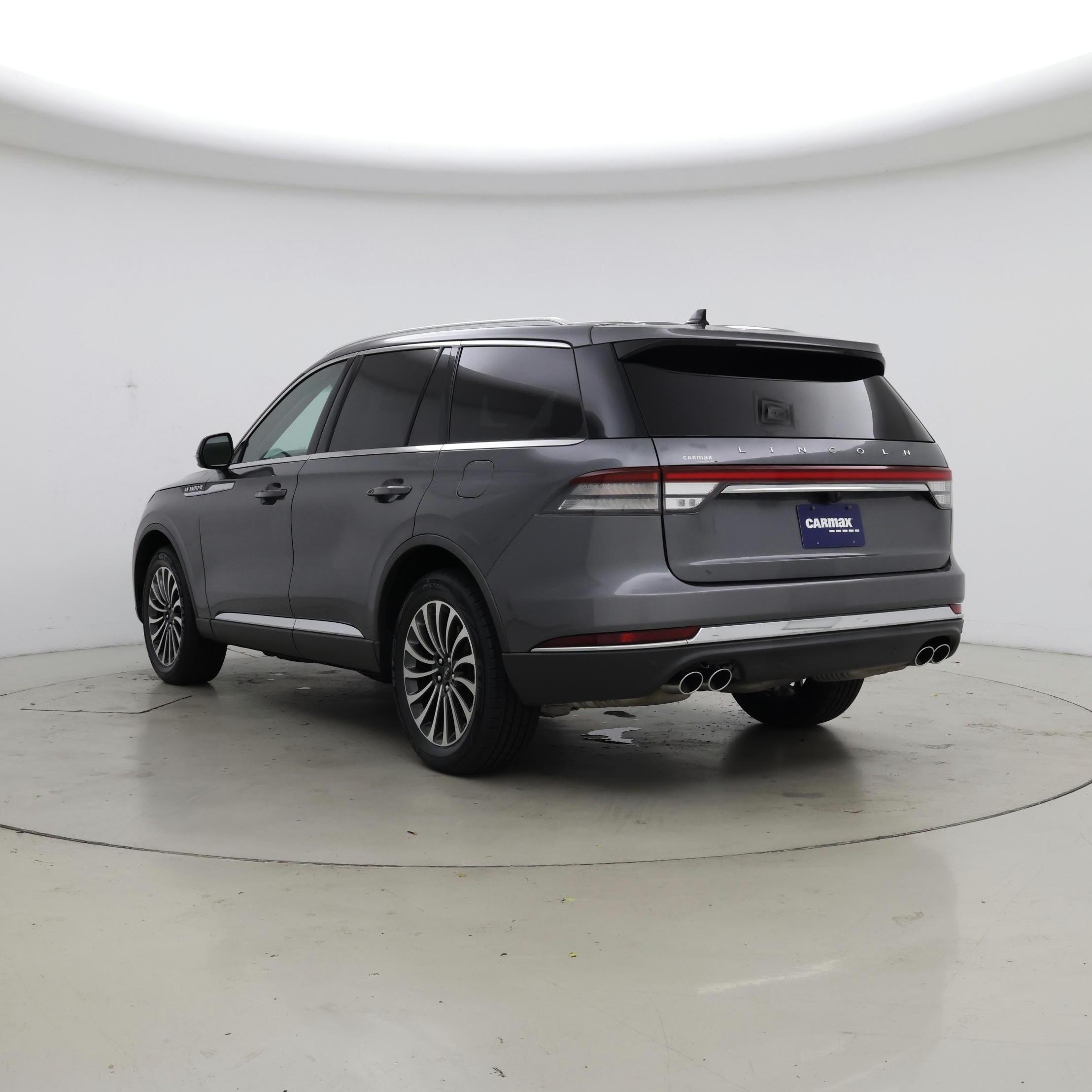 Thumbnail: 2022 Lincoln Aviator - 2