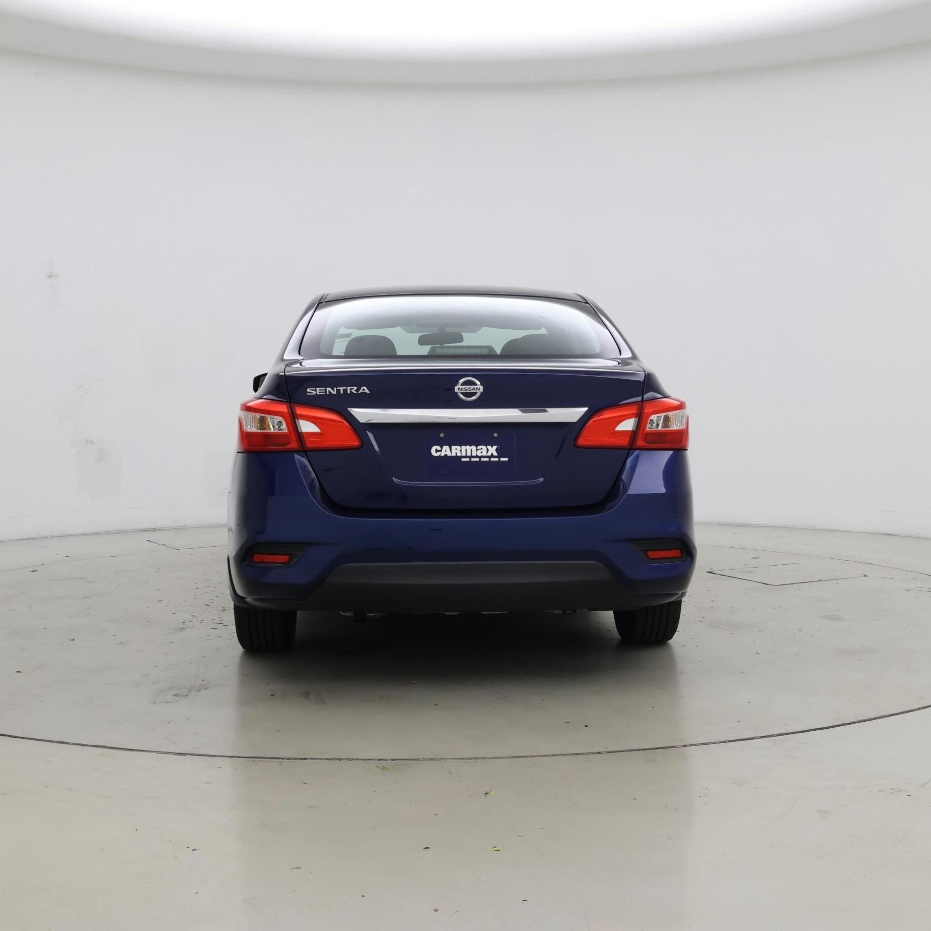 Thumbnail: 2016 Nissan Sentra - 6