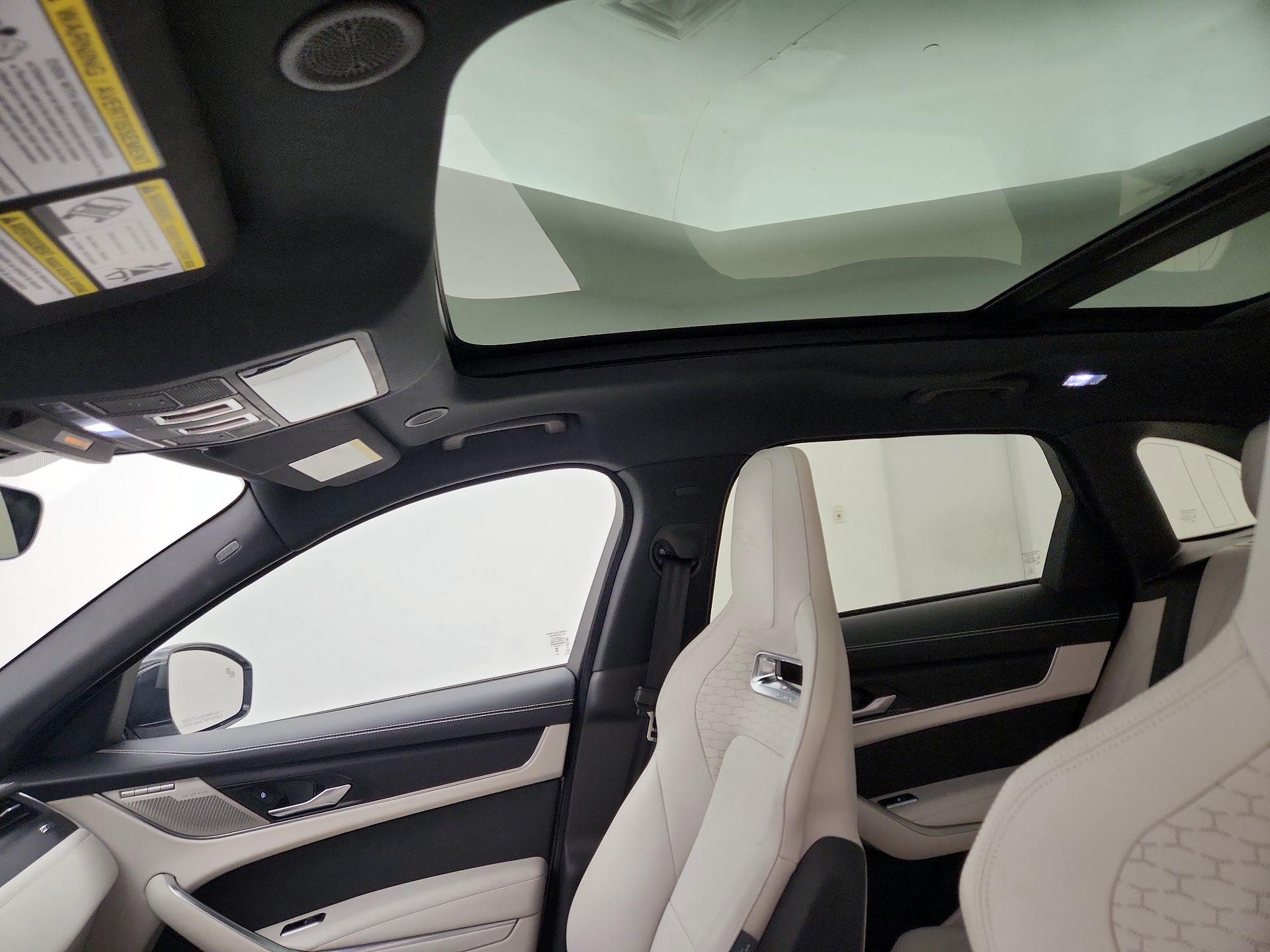 Thumbnail: 2024 Jaguar F-Pace - 20