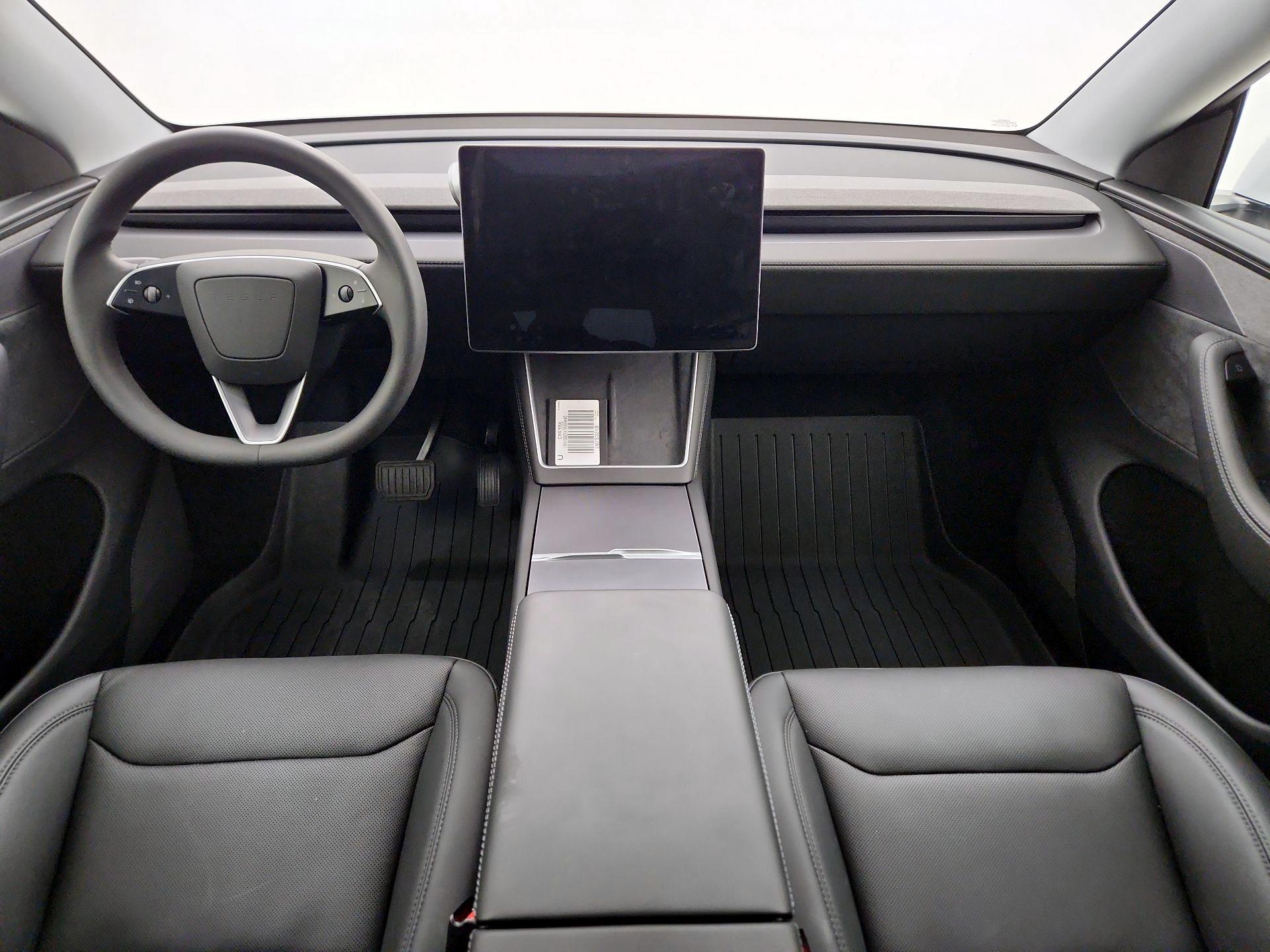 Thumbnail: 2026 Tesla Model Y - 9