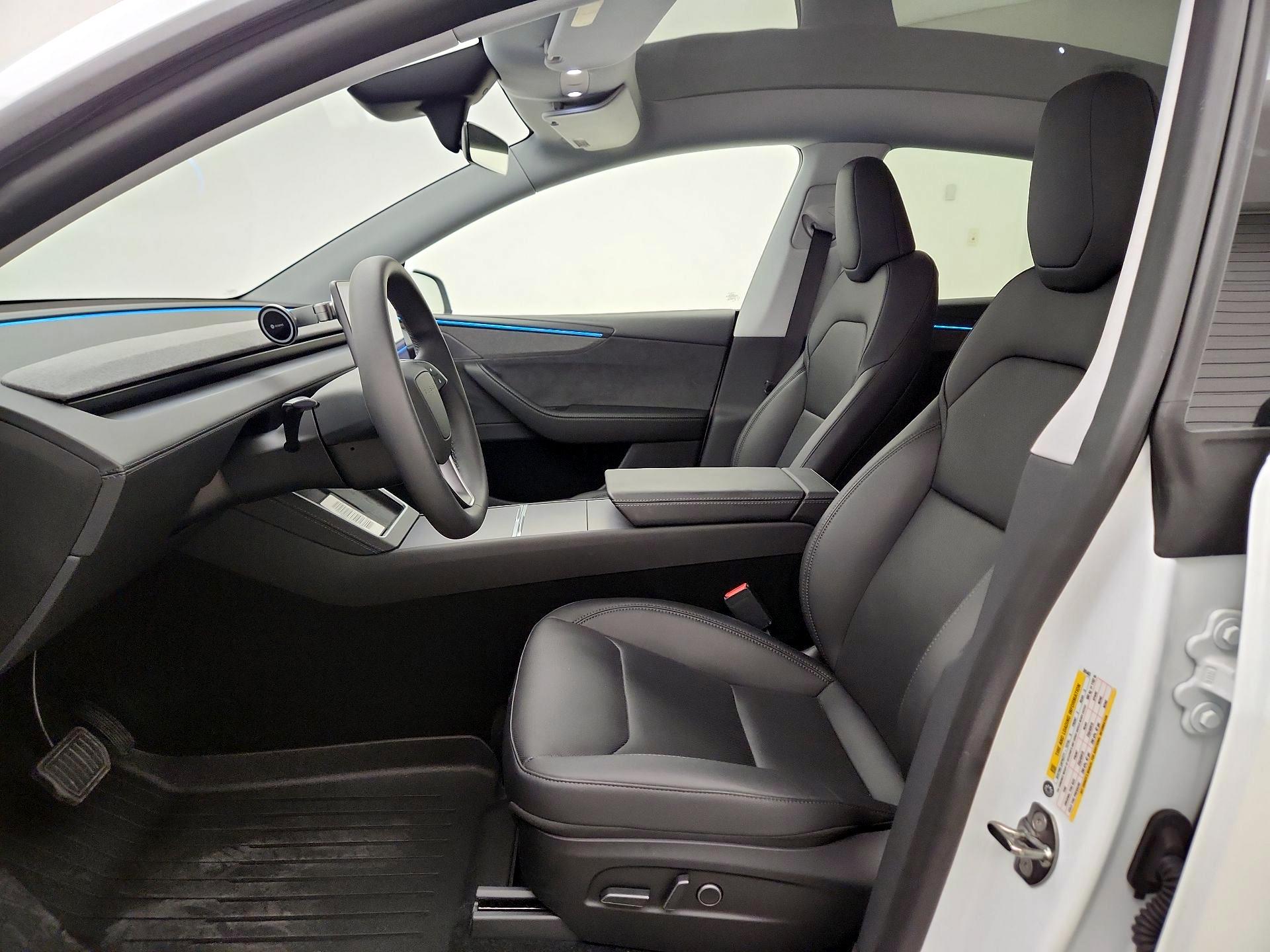 Thumbnail: 2026 Tesla Model Y - 11