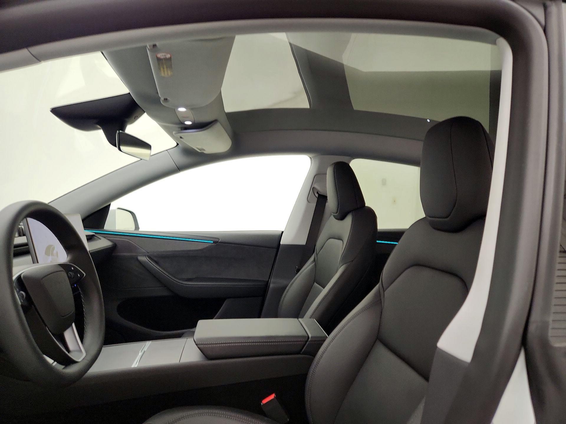 Thumbnail: 2026 Tesla Model Y - 18