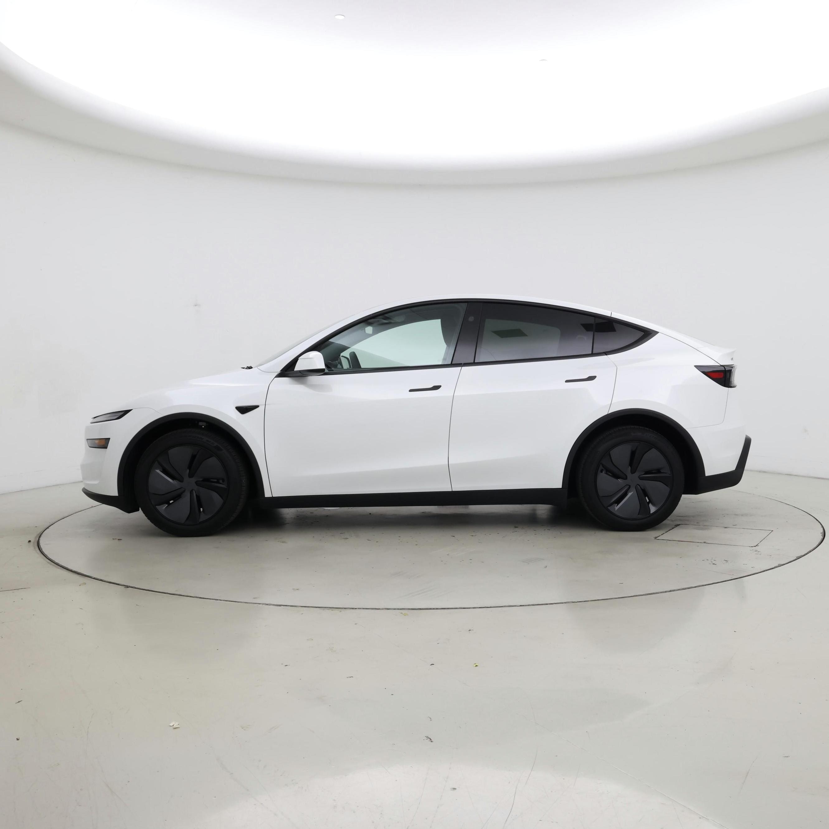 Thumbnail: 2026 Tesla Model Y - 3