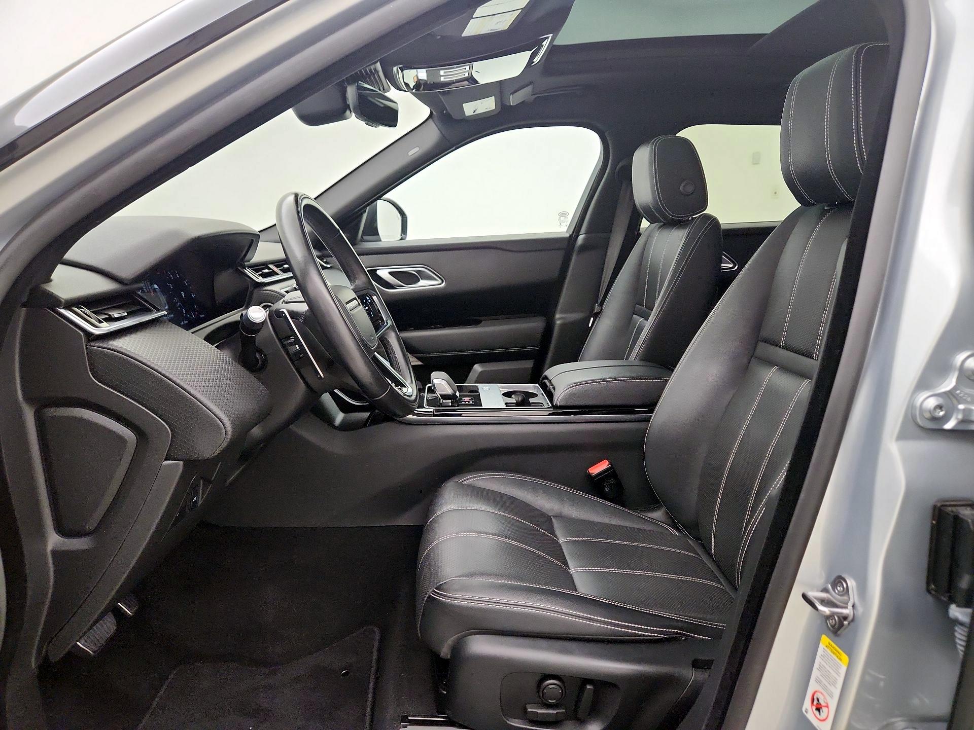 Thumbnail: 2021 Land Rover Range Rover Velar - 11