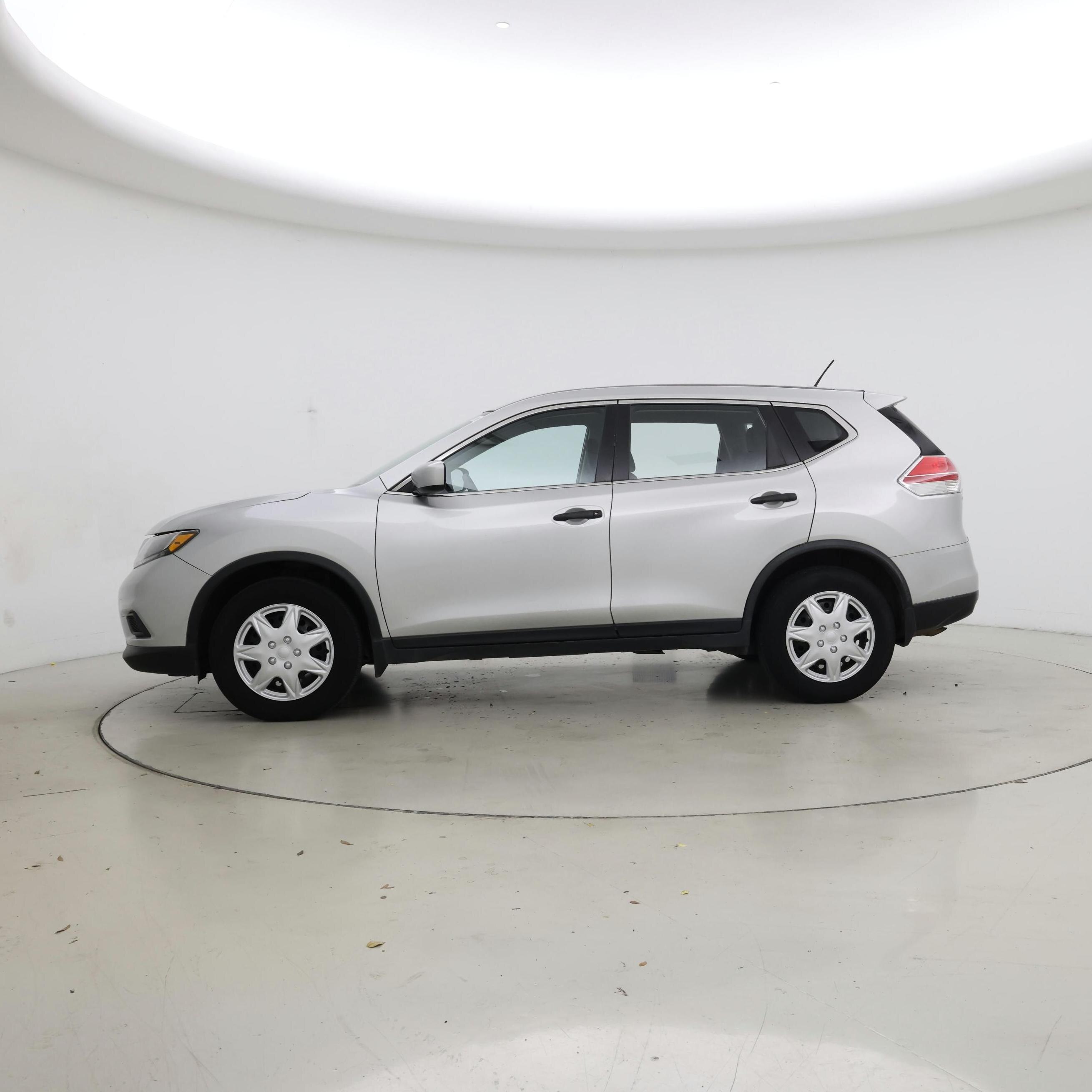 Thumbnail: 2016 Nissan Rogue - 3