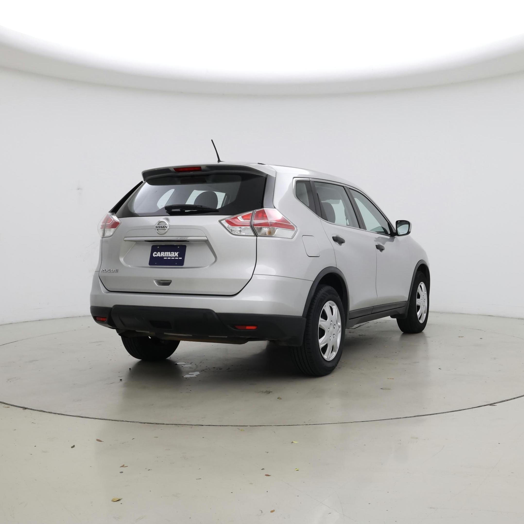 Thumbnail: 2016 Nissan Rogue - 8