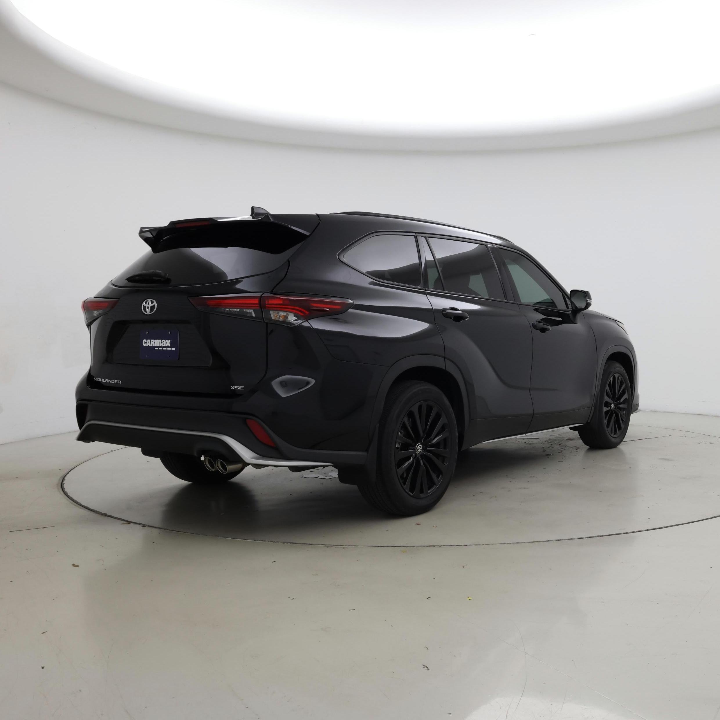 Thumbnail: 2024 Toyota Highlander - 8