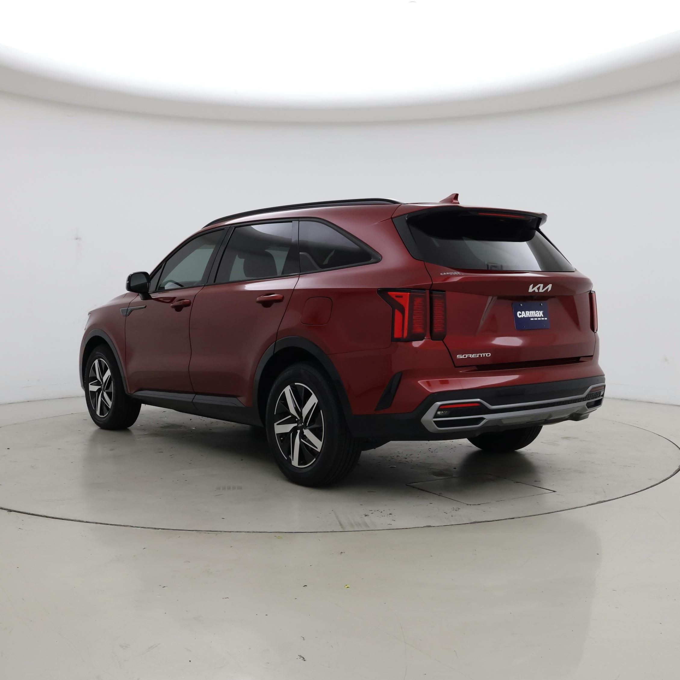 Thumbnail: 2023 Kia Sorento - 2