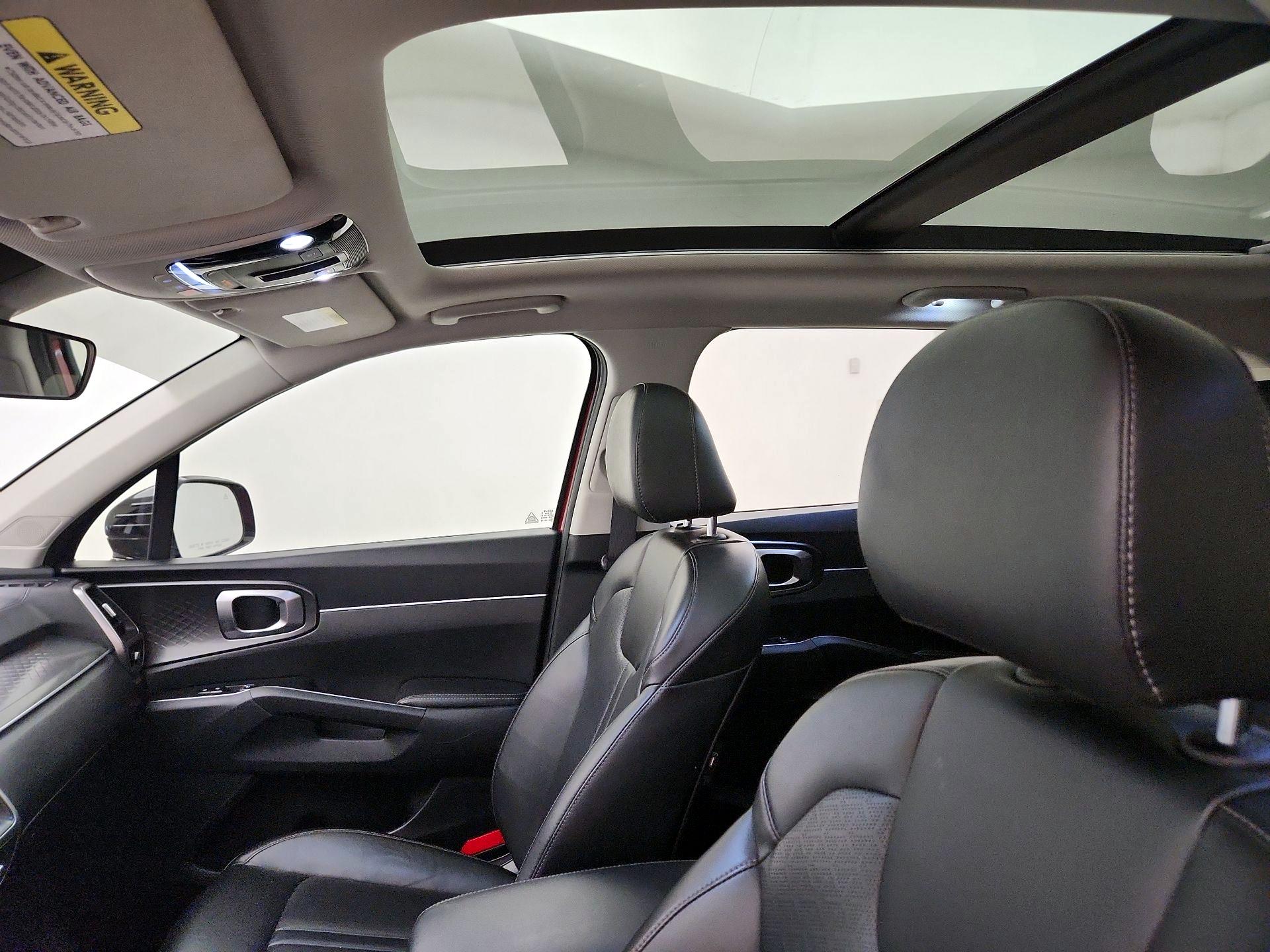 Thumbnail: 2023 Kia Sorento - 20