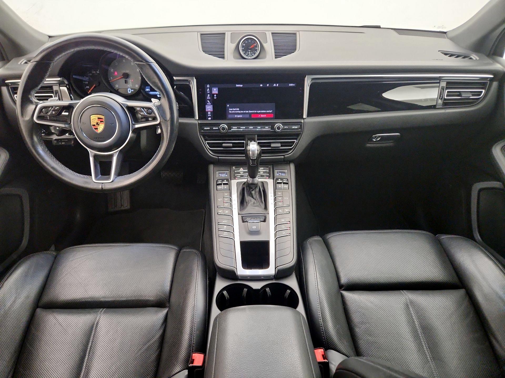 Thumbnail: 2020 Porsche Macan - 9