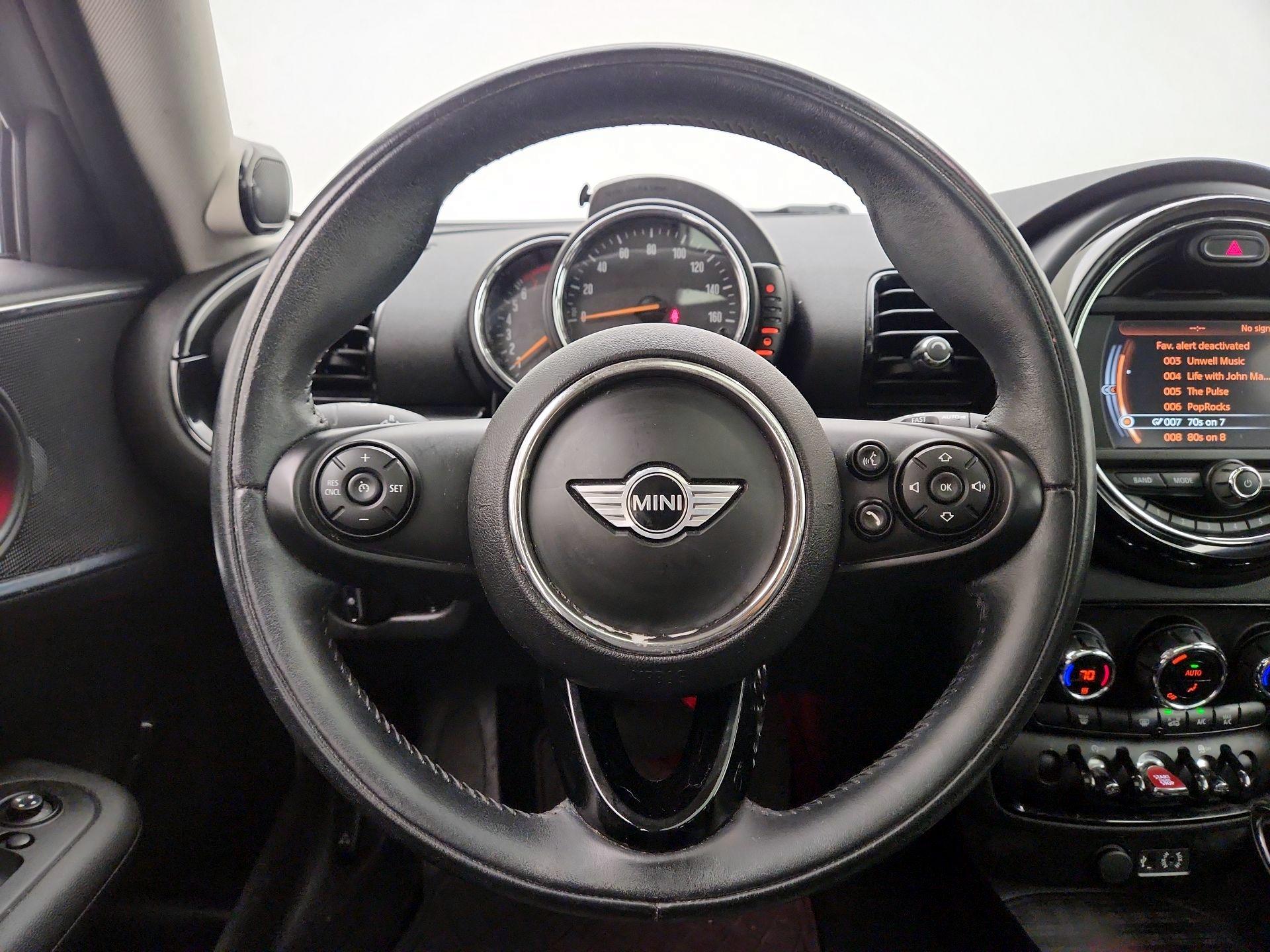 Thumbnail: 2016 MINI Cooper Clubman - 10