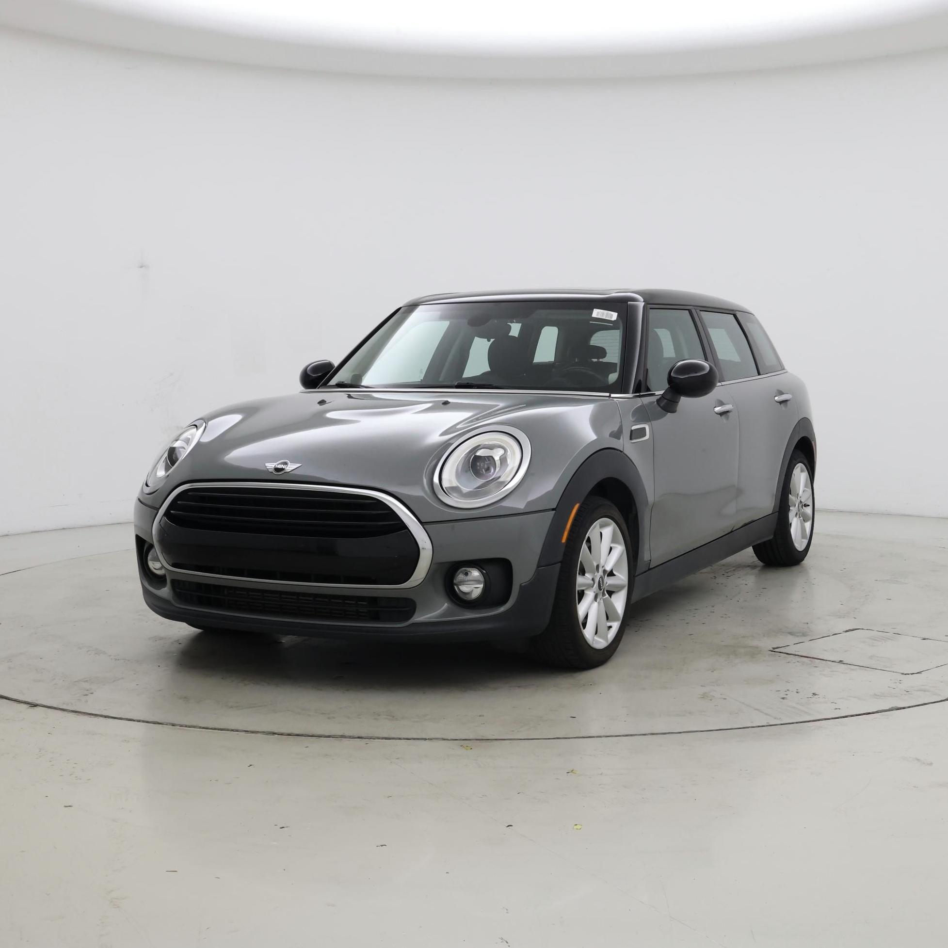 Thumbnail: 2016 MINI Cooper Clubman - 4