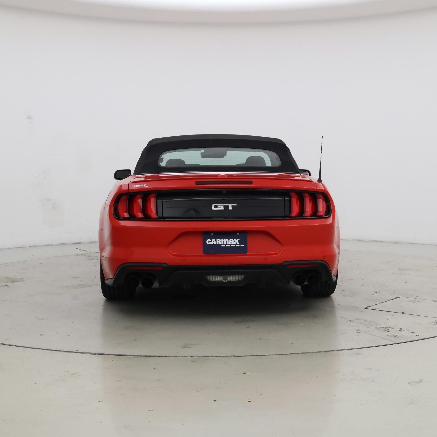 Thumbnail: 2022 Ford Mustang - 6