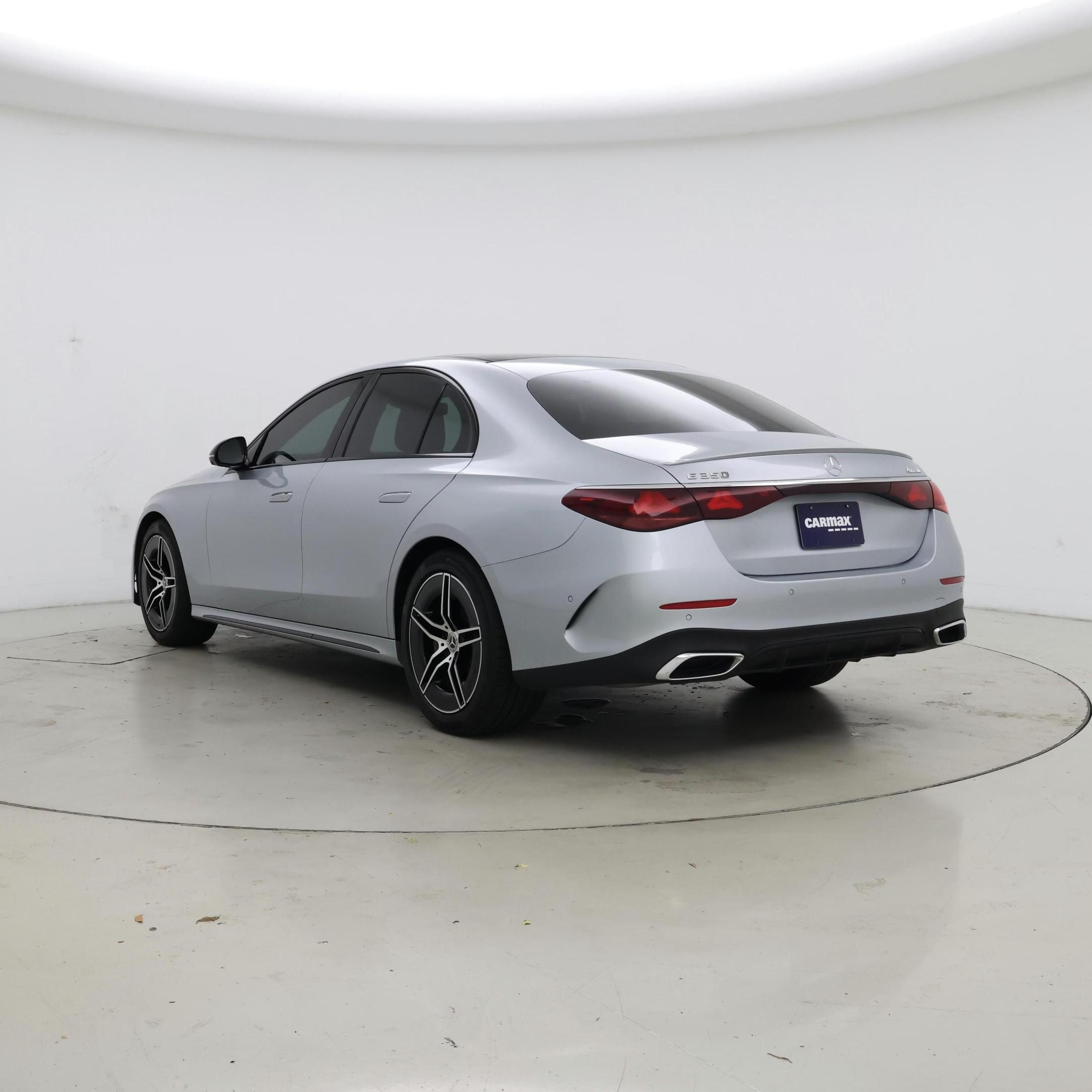Thumbnail: 2025 Mercedes-Benz E-Class - 2