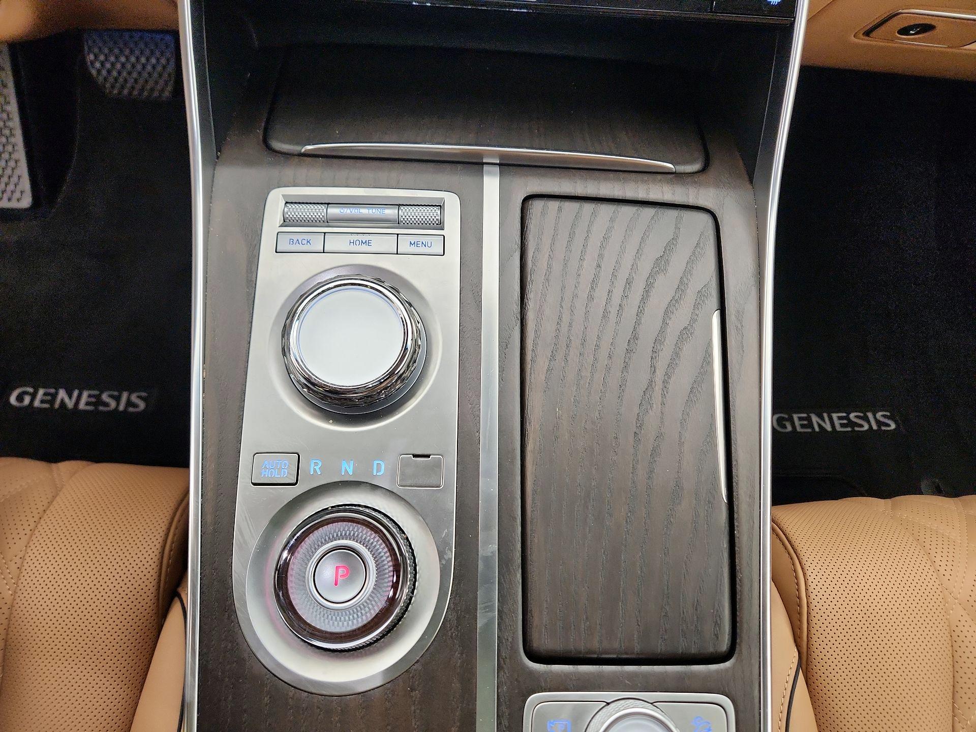 Thumbnail: 2024 Genesis GV80 - 18