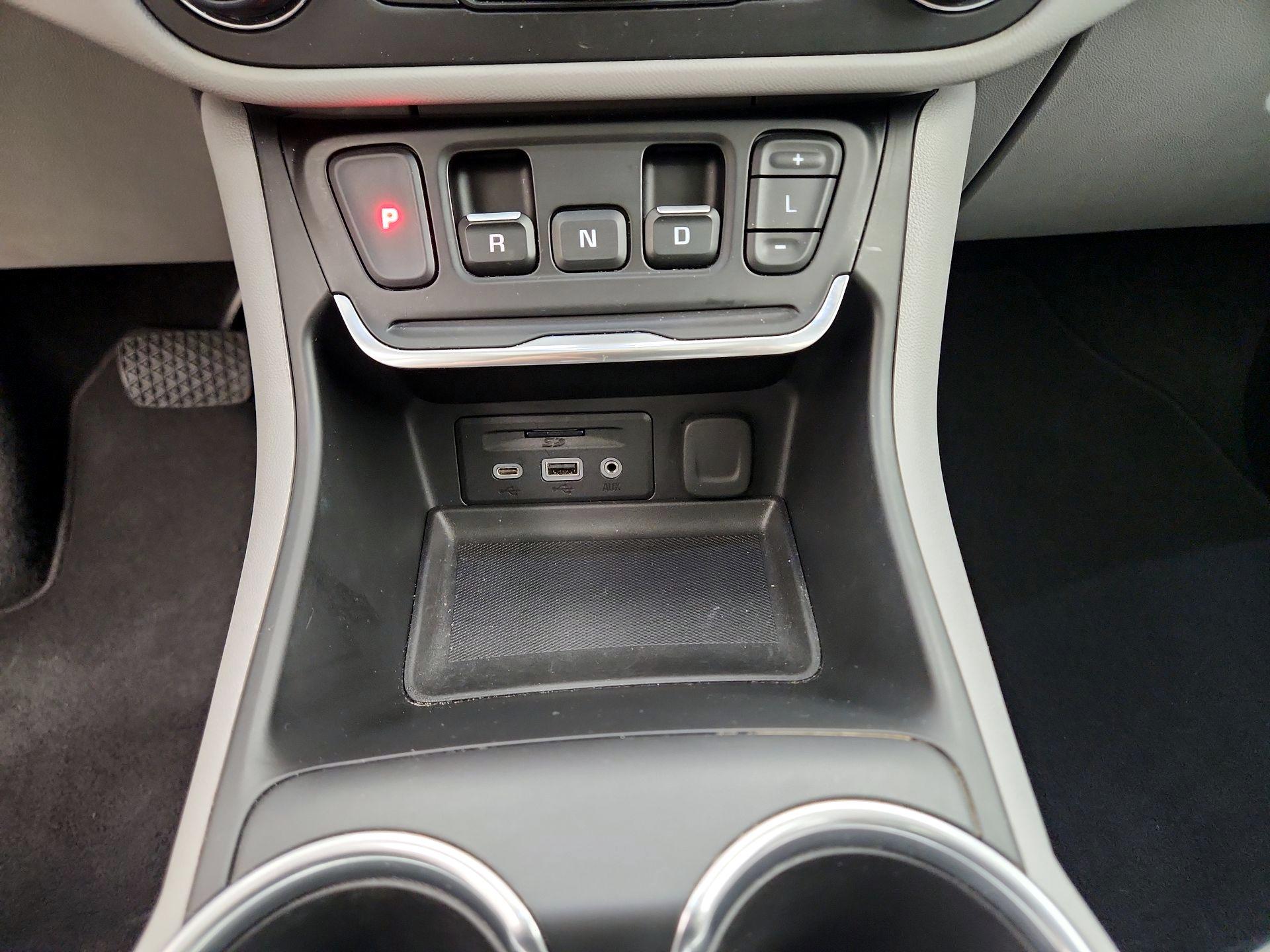 Thumbnail: 2020 GMC Terrain - 18
