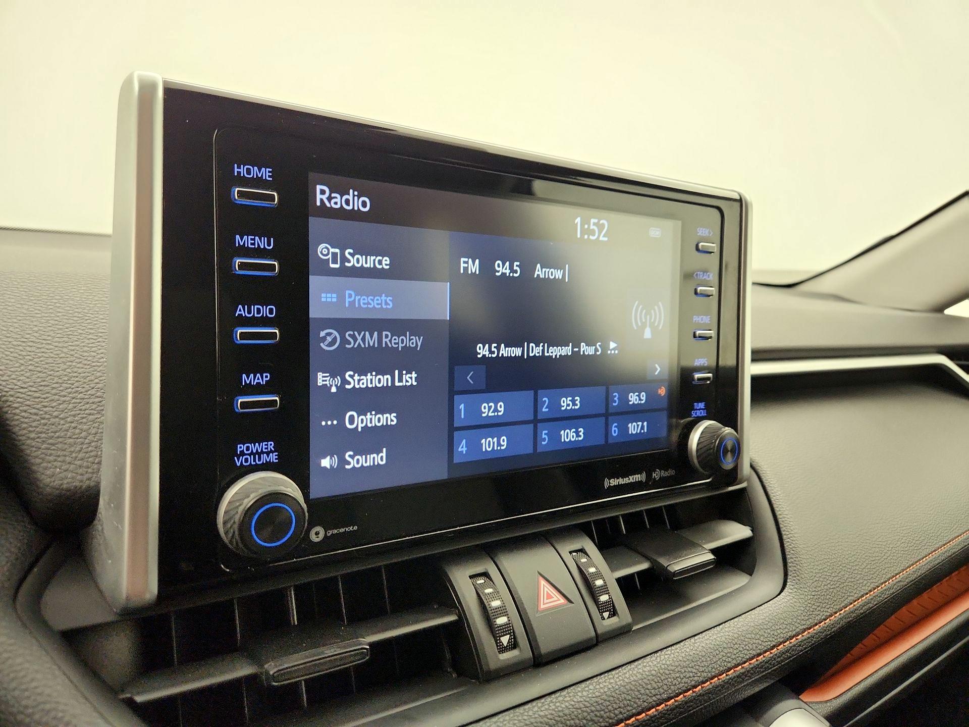 Thumbnail: 2019 Toyota RAV4 - 16