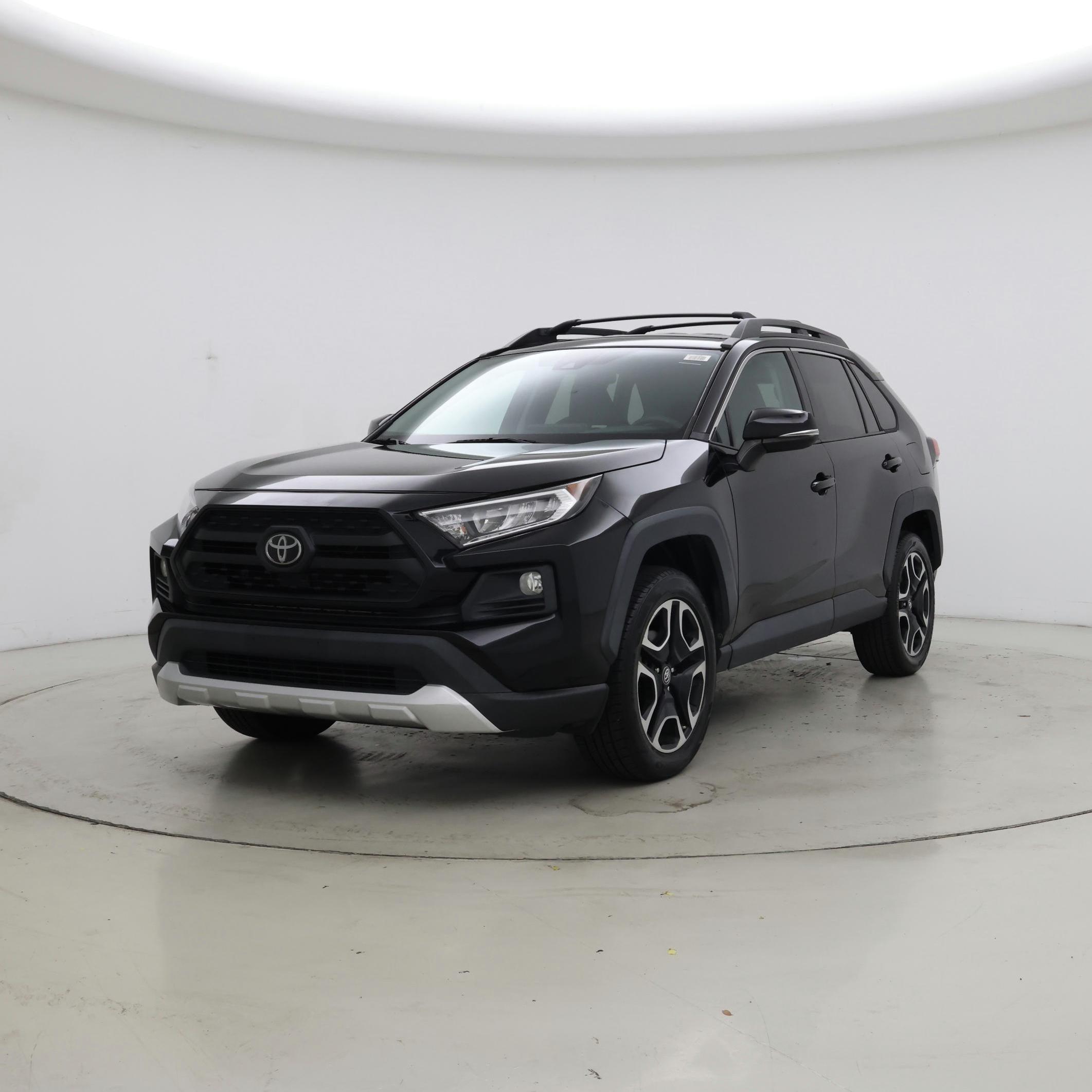 Thumbnail: 2019 Toyota RAV4 - 4