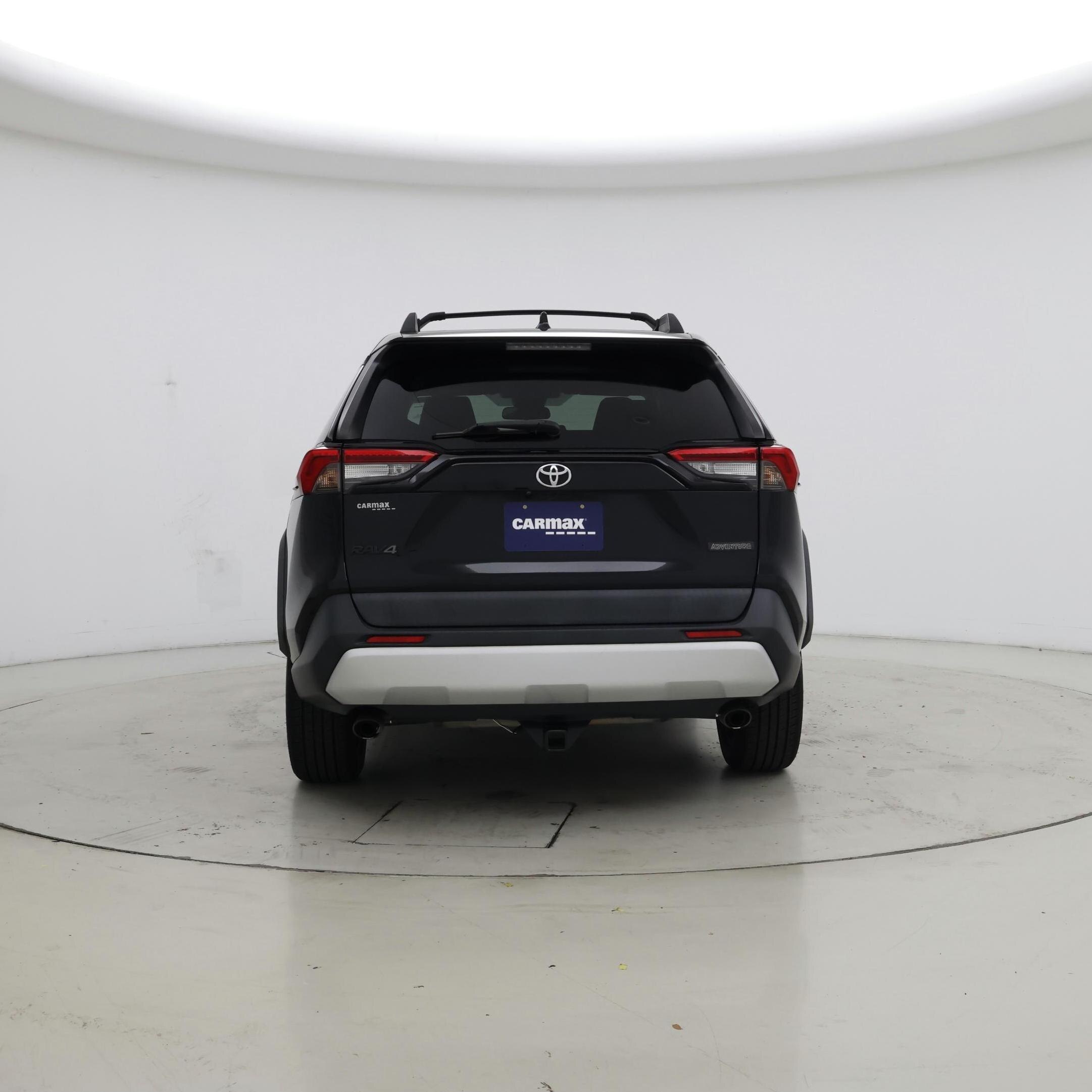 Thumbnail: 2019 Toyota RAV4 - 6