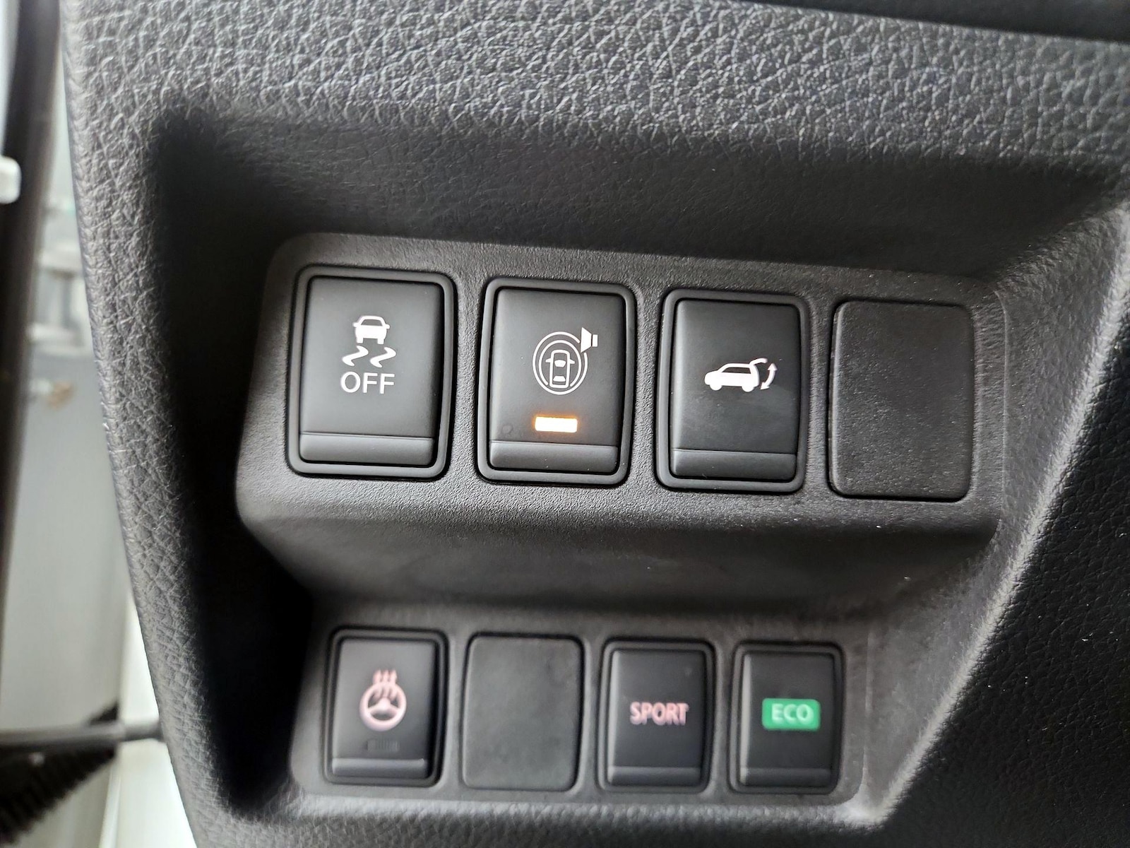 2017 Nissan Rogue SV - Photo 14